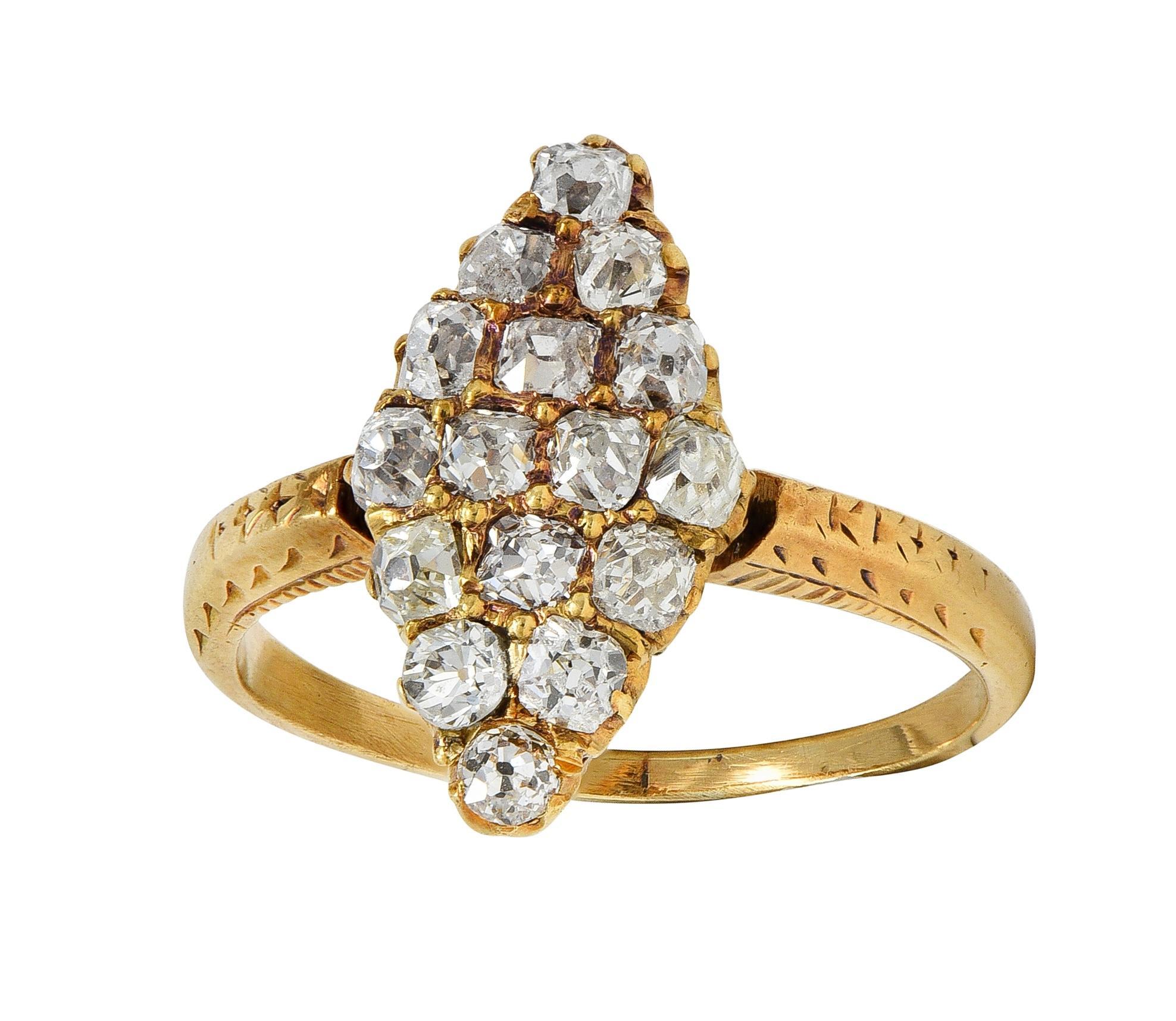 Bague navette victorienne ancienne en or jaune 18 carats avec diamants taille vieille mine de 0,96 carat en vente 1