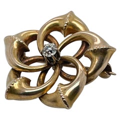 Viktorianische Sternbrosche oder Anstecknadel, 10 Karat Gold & Diamant