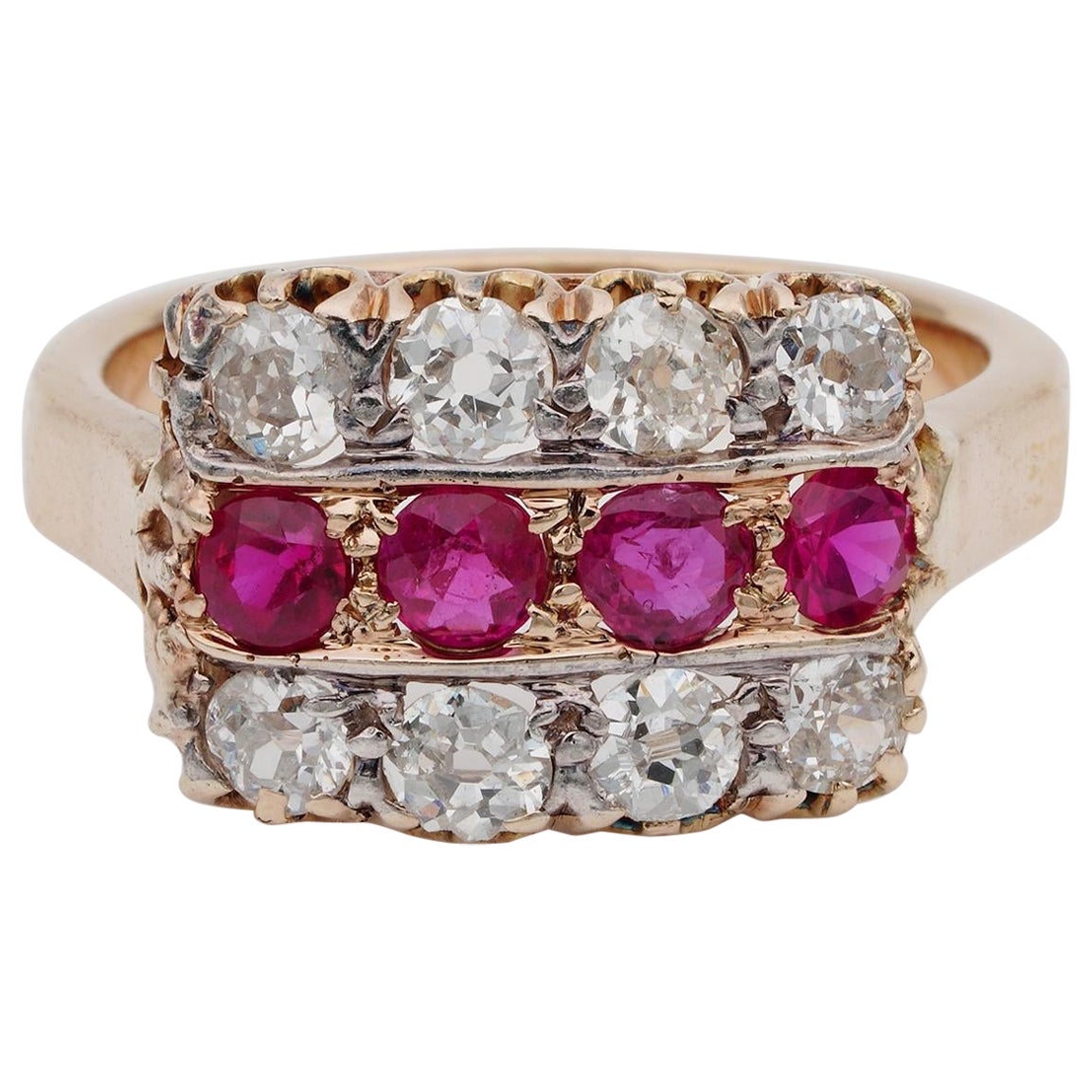 Bague Victorienne 1.00 Ct Rubis Naturel 1.60 Ct Diamant 18 KT