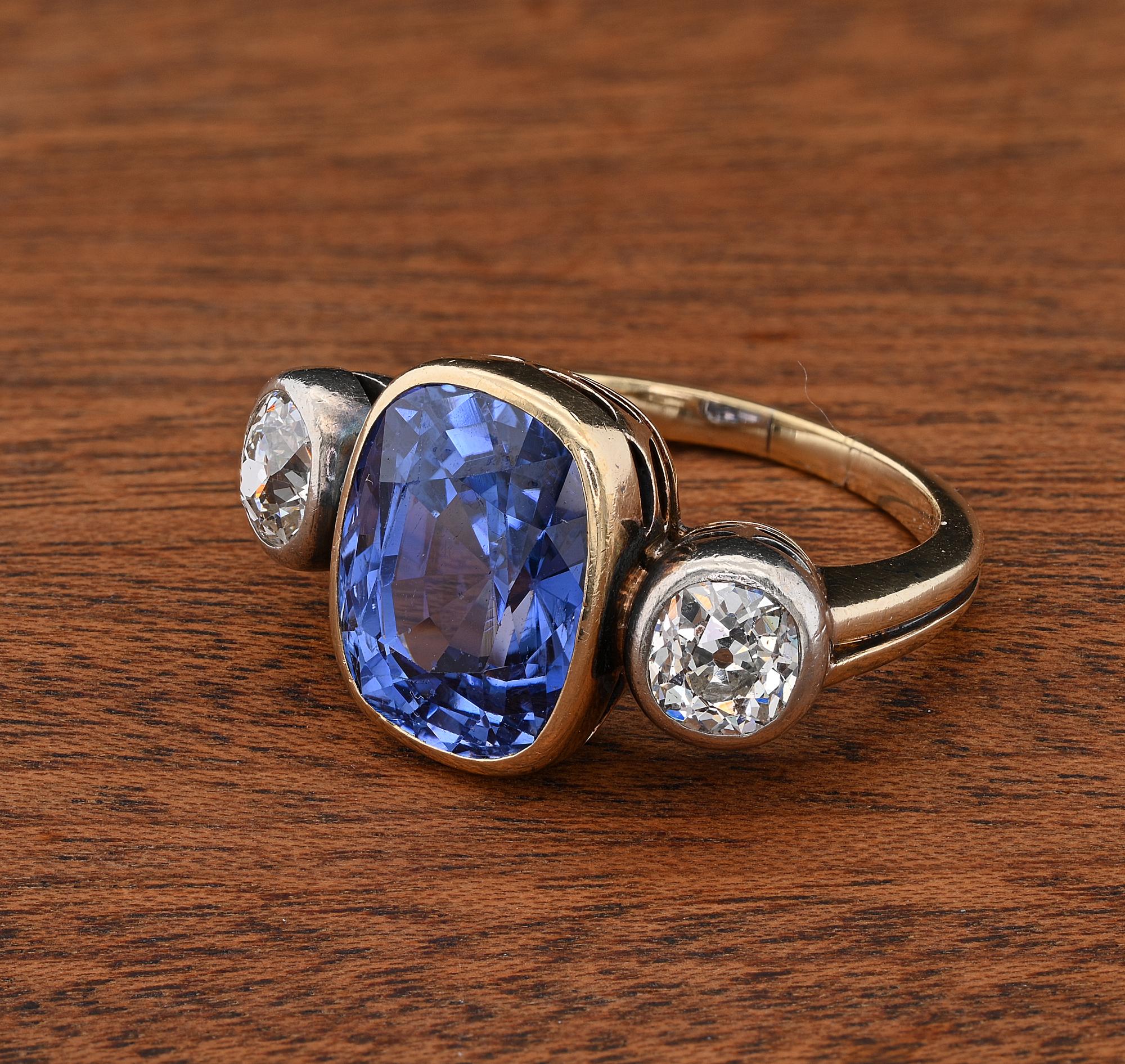 Victorien 10,00 ct saphir de Ceylan certifié non chauffé 1,80 ct diamant  Bague Unisexe en vente