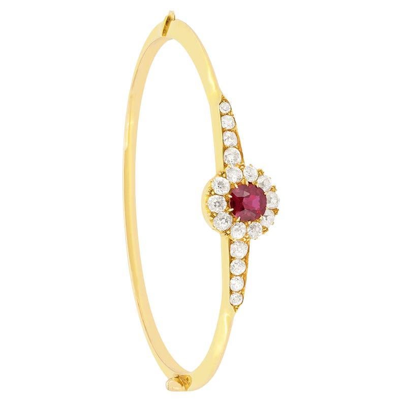 Victorian 1.00ct Ruby and Diamond Cluster bangle, c.1880s For Sale