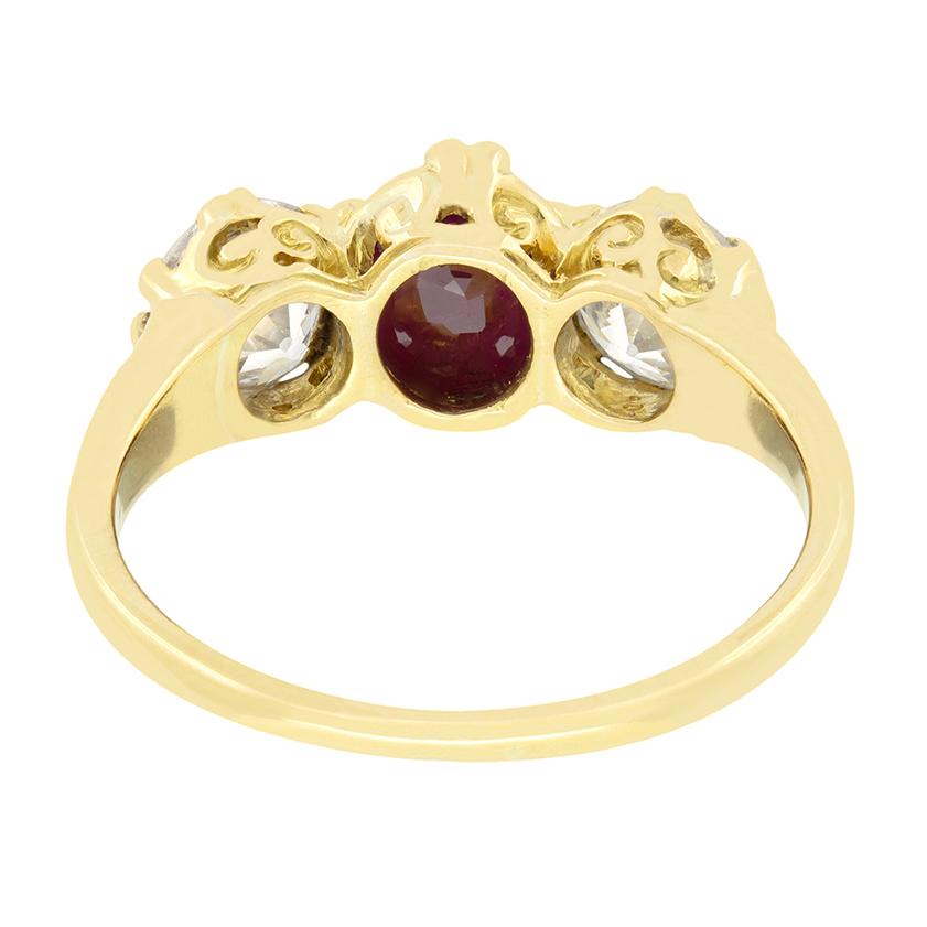 Victorian 1.00ct Ruby and Diamond Trilogy Ring, c.1880s In Good Condition For Sale In London, GB