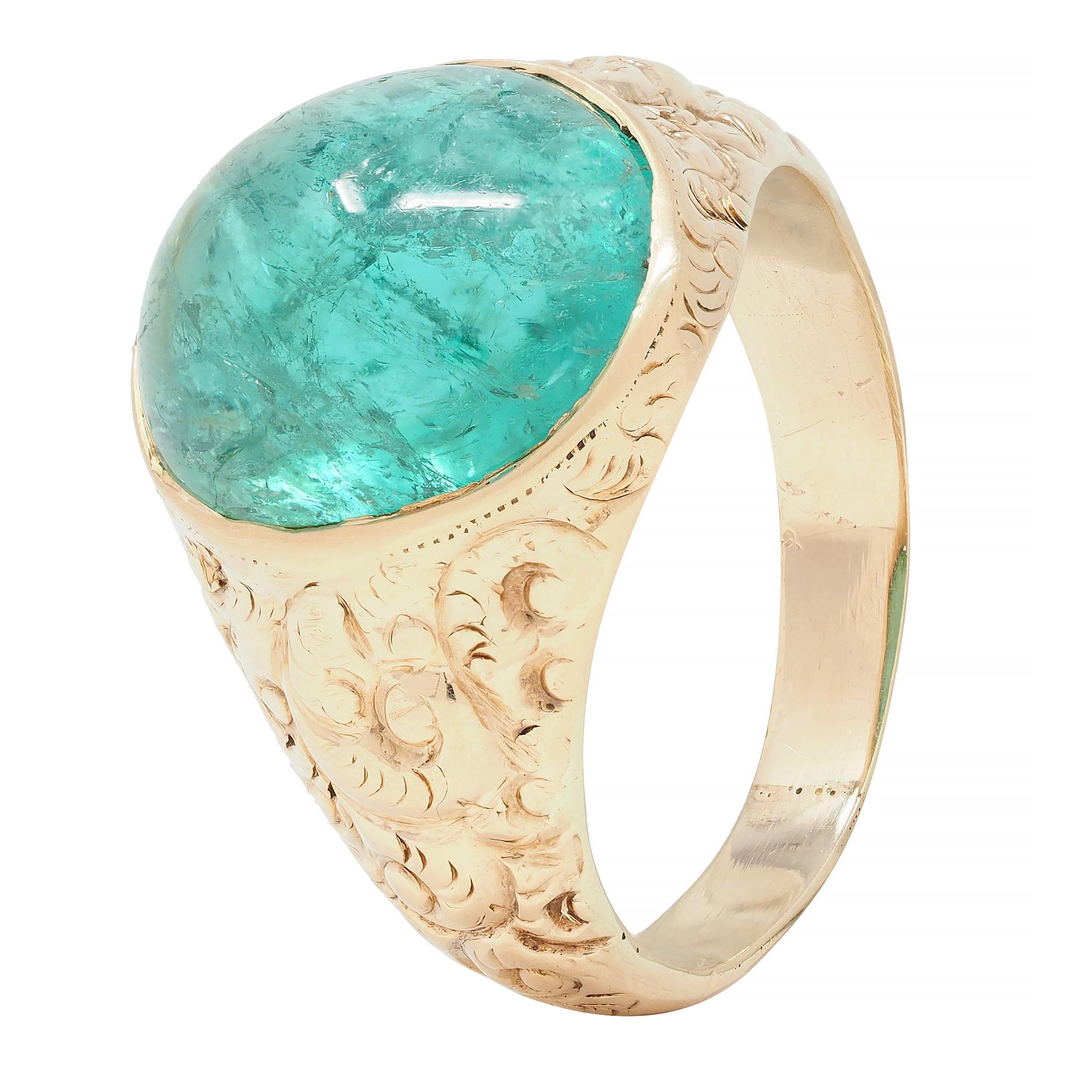 Victorian 10.16 CTW Emerald Cabochon 14 Karat Gold Scroll Antique Signet Ring For Sale 4