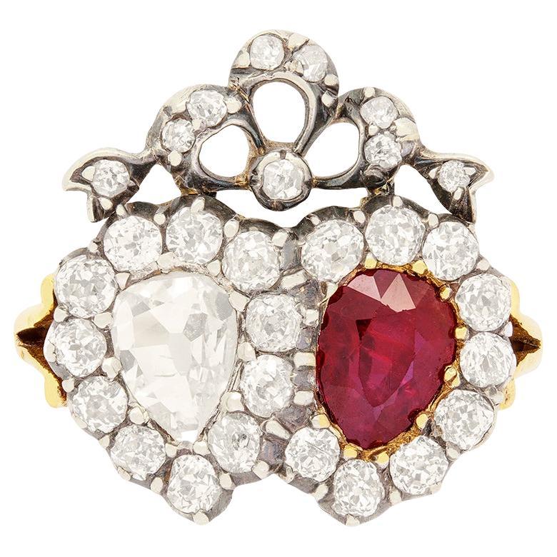 Anillo victoriano de doble corazón de rubíes y diamantes de 1,03 ct, c.1880