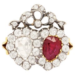 Bague victorienne à double cœur en rubis et diamants de 1,03 carat, années 1880