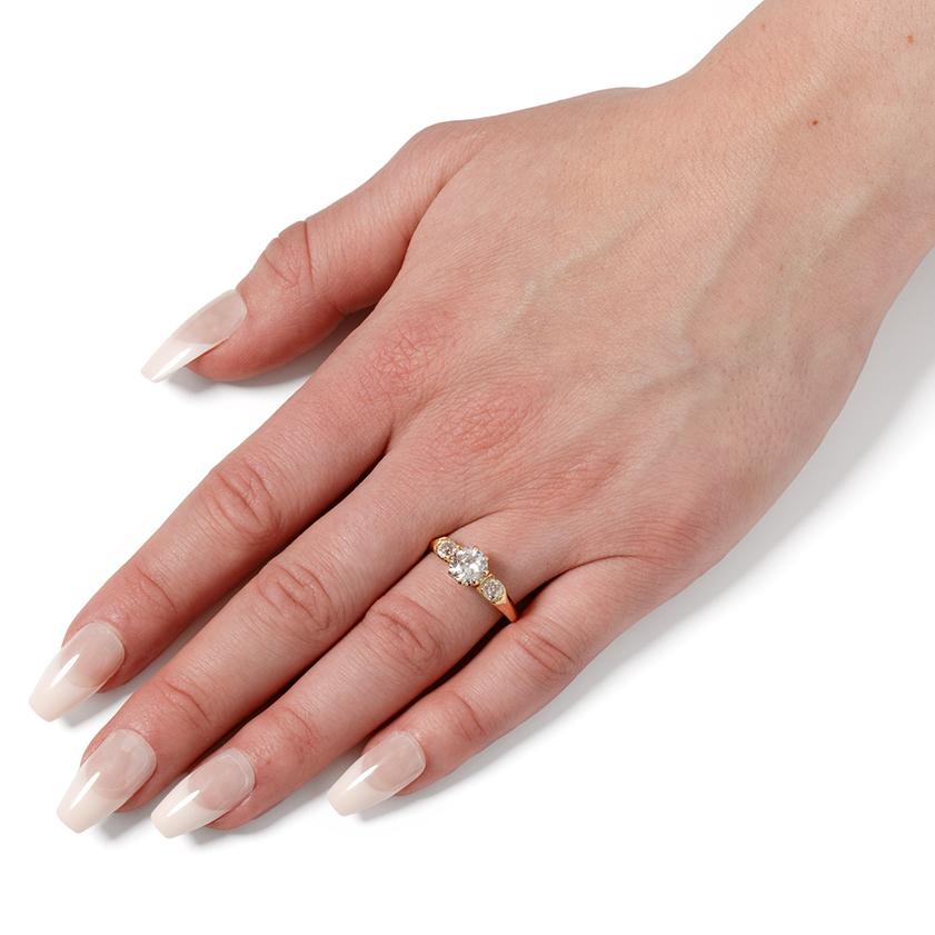 Anillo victoriano solitario de diamantes de 1,05 ct, c.1880 en Bueno Estado en London, GB
