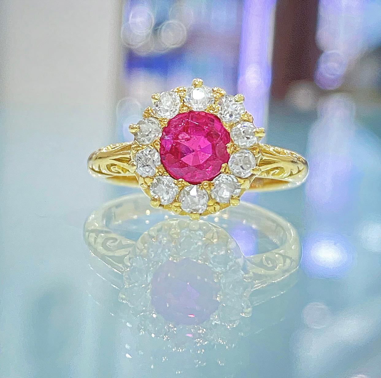 Victorian 1.05ct Ruby and Diamond Cluster Ring, c.1880s 1