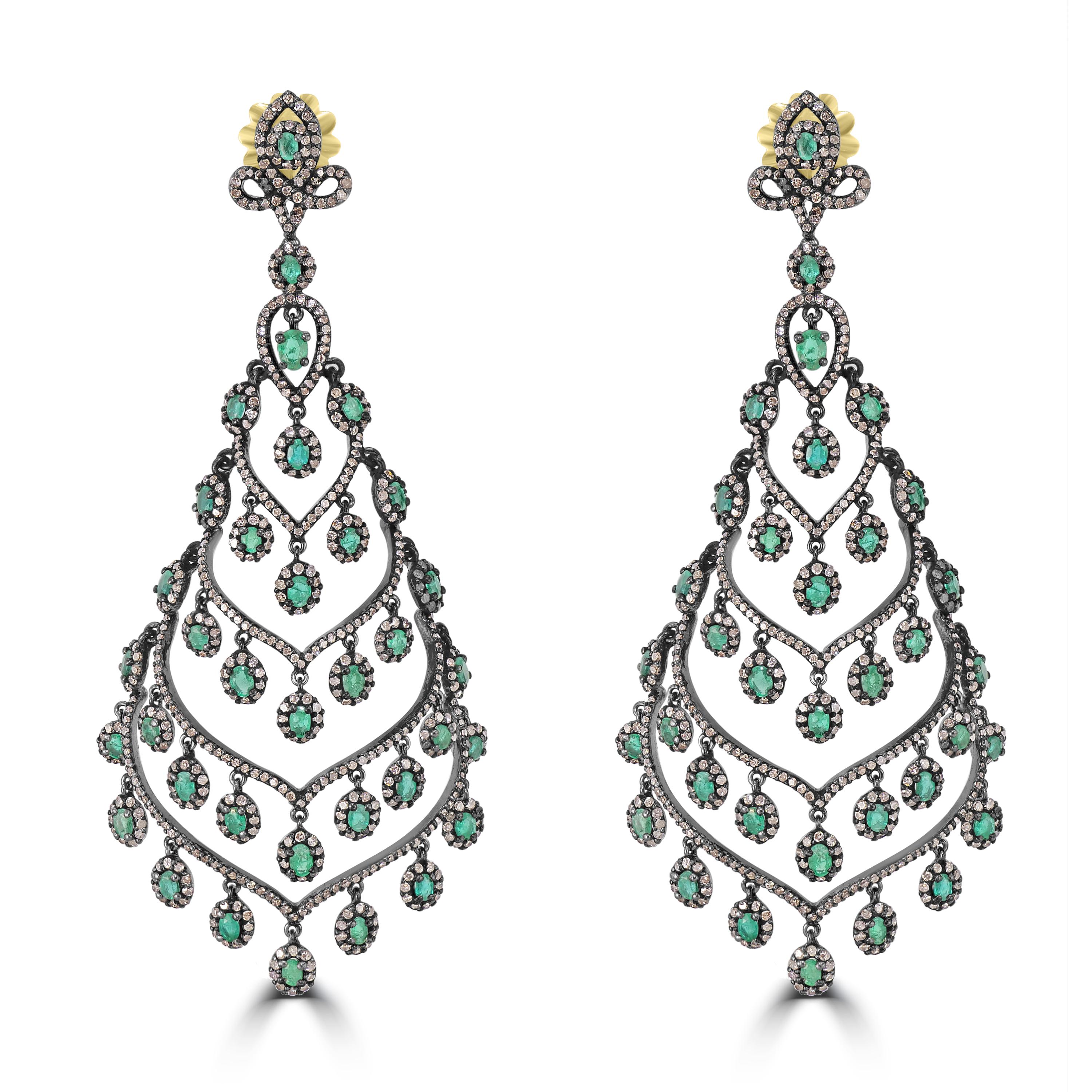 Victorian 10.68 Cttw. Emerald and Diamond Chandlier Earrings  In New Condition For Sale In New York, NY