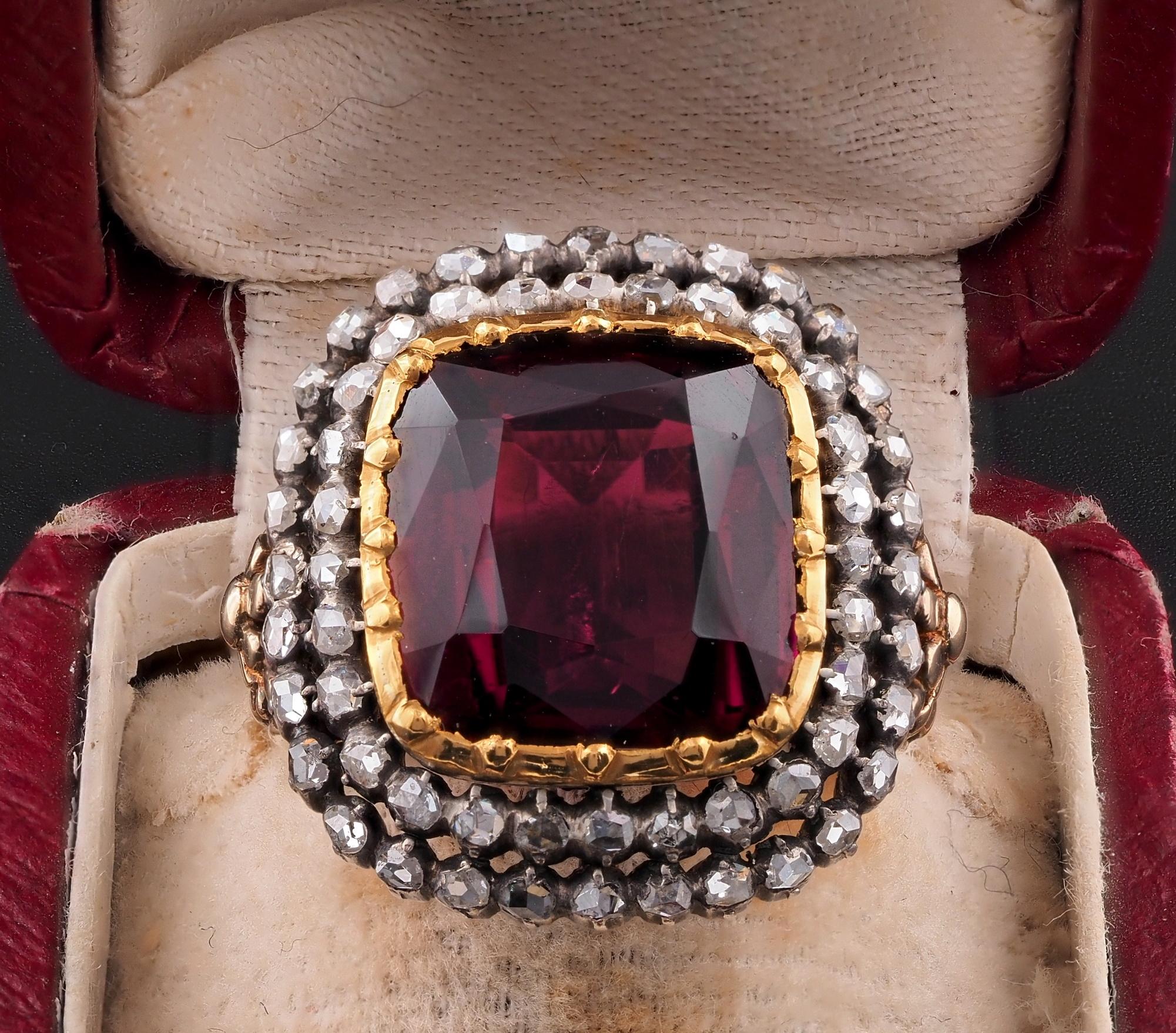Victorian 10.95 CT Untreated Magenta Rubellite or Red Tourmaline Diamond Ring In Good Condition For Sale In Napoli, IT