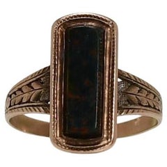 Victorian 10K Gold Bloodstone Shield Ring With Milgrain Detail