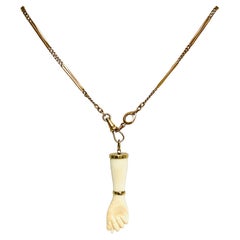 Collier victorien avec pendentif Figa sur chaîne en or 10k