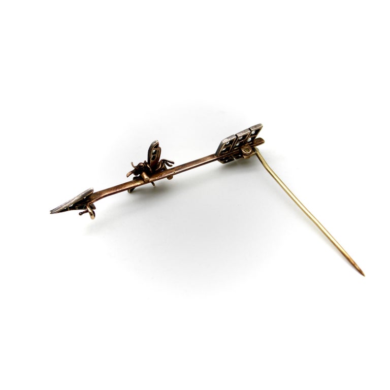 Victorian 10K Gold Diamond Ruby and Sapphire Fly and Arrow Brooch For Sale 4