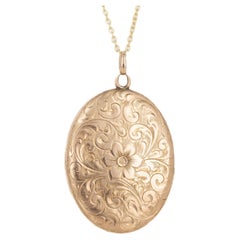 Victorian 10K Yellow Gold Acid Etched Oval Locket Necklace