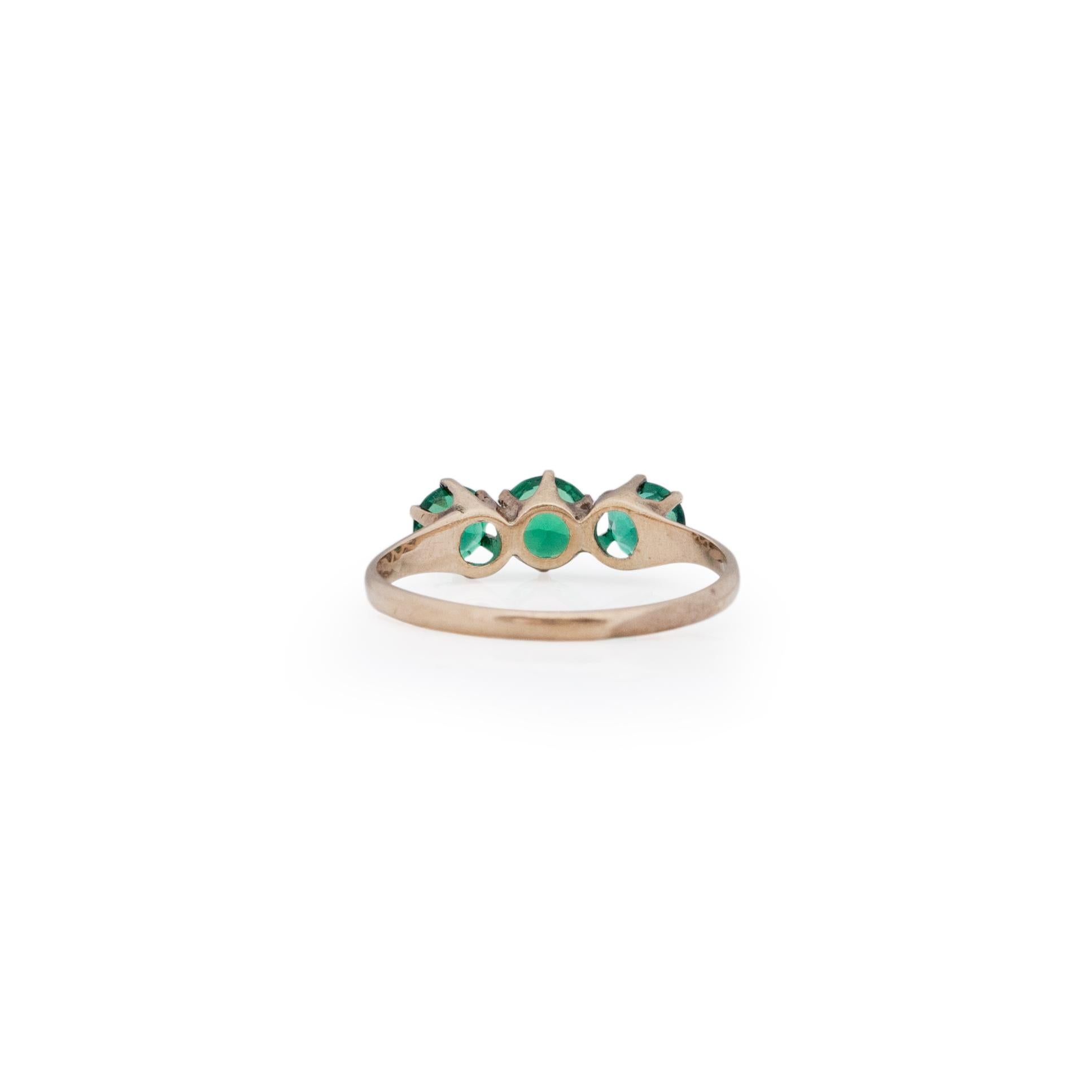 10k gold ring with green stone