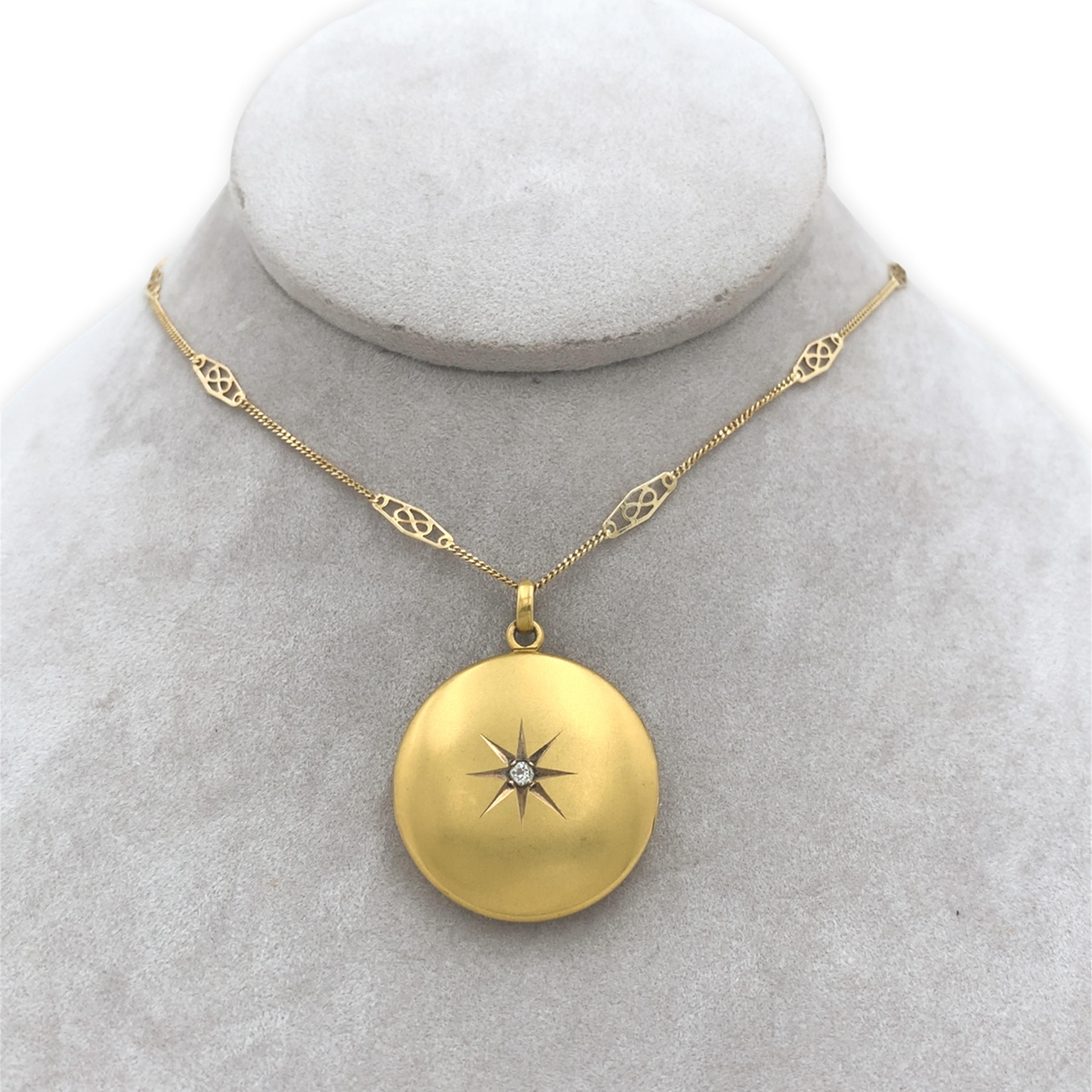 Viktorianische 10K Gelbgold Runde Diamant Medaillon mit 14K Kette im Angebot 2