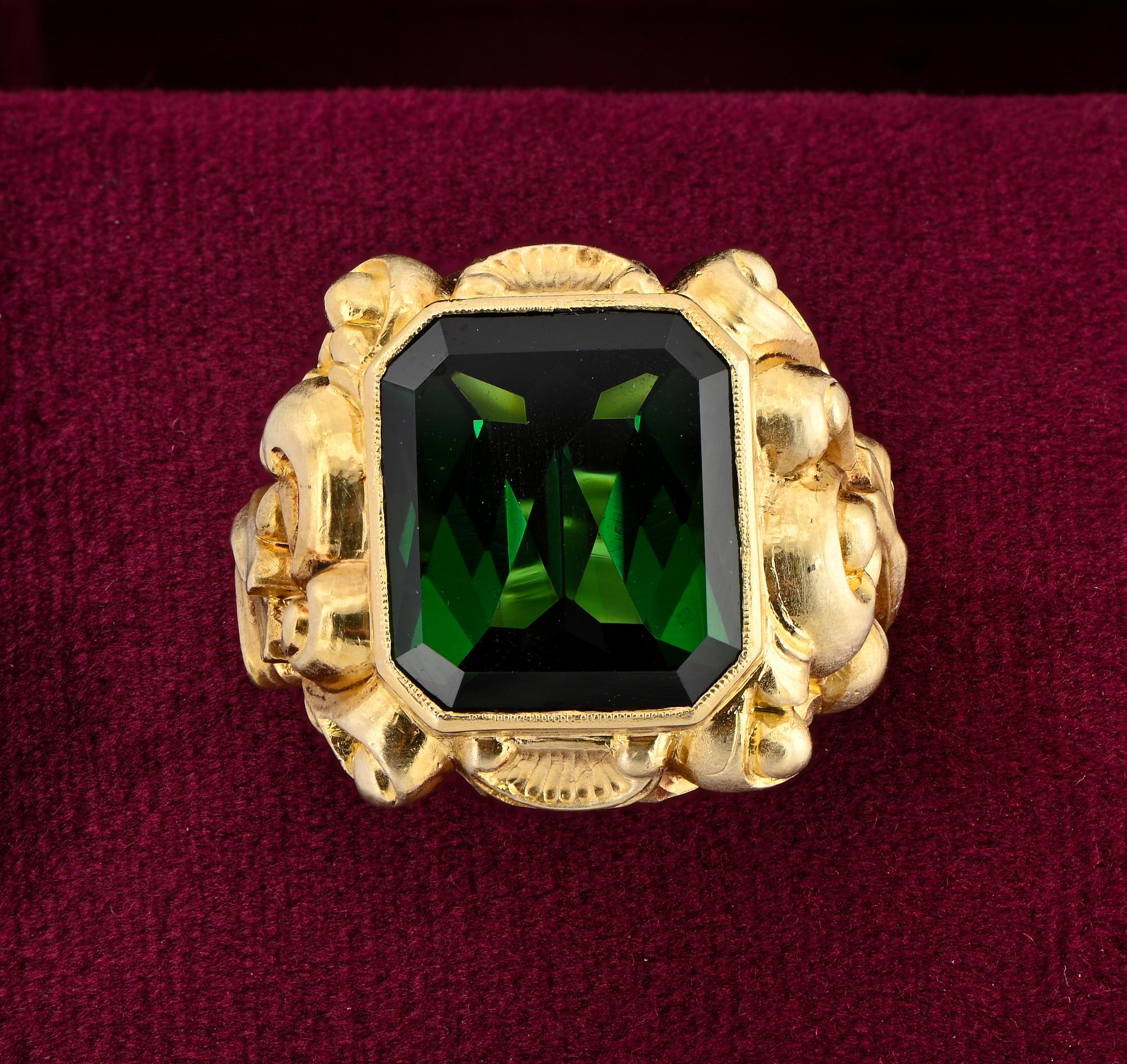 This outstanding antique ring is a late Victorian period, 1890/1900 ca
Hand crafted in sumptuous 16th Century Baroque style as eclecticism of the Victorian era
It has an amazing hand carved art work, deep scrolls, vegetable motifs and shells take