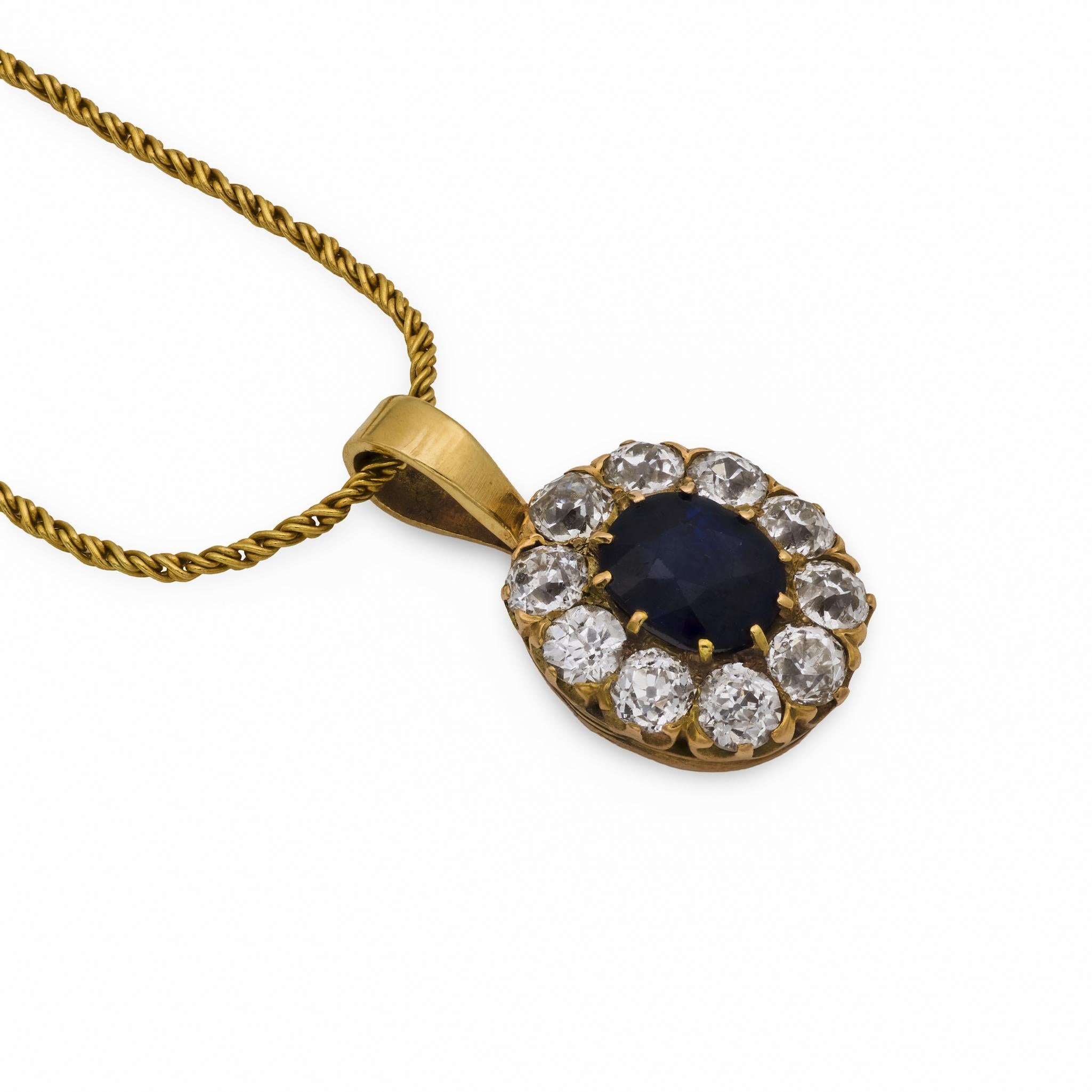 Taille ovale Collier Victorien 1.20 carat saphir diamant or jaune 14k en vente