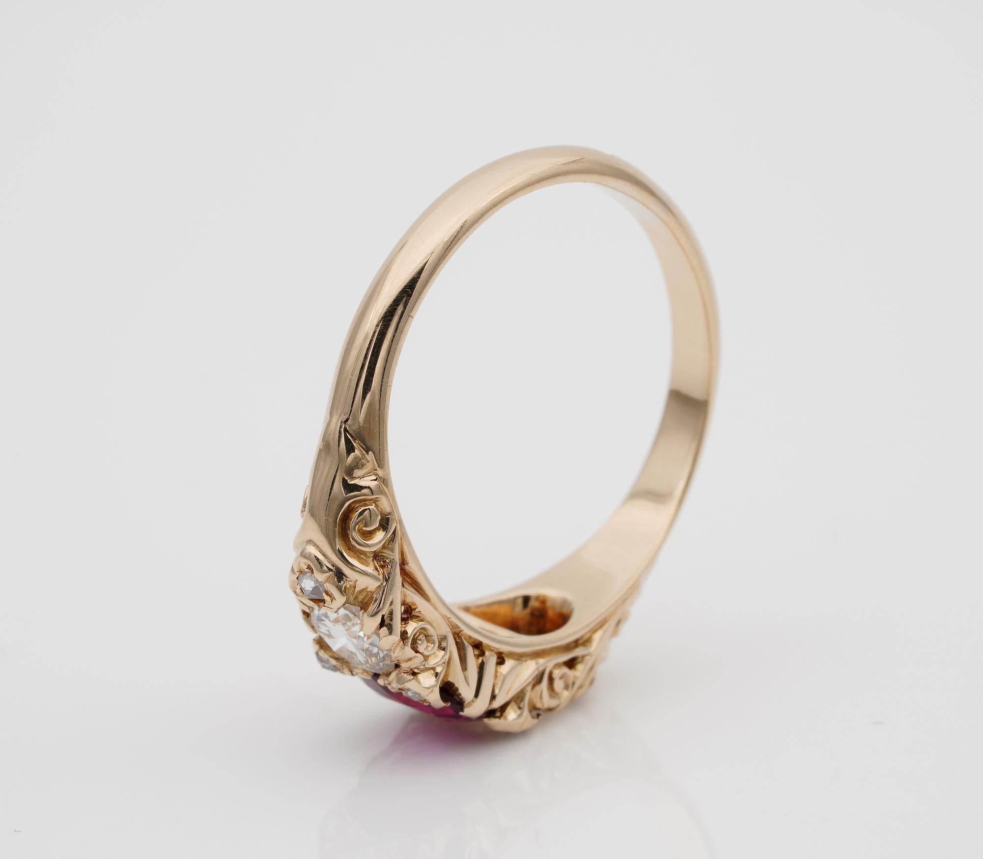 viktorianischer Trilogy-Ring, .98 Karat Rubin Diamant 18 Kt im Zustand „Gut“ im Angebot in Napoli, IT
