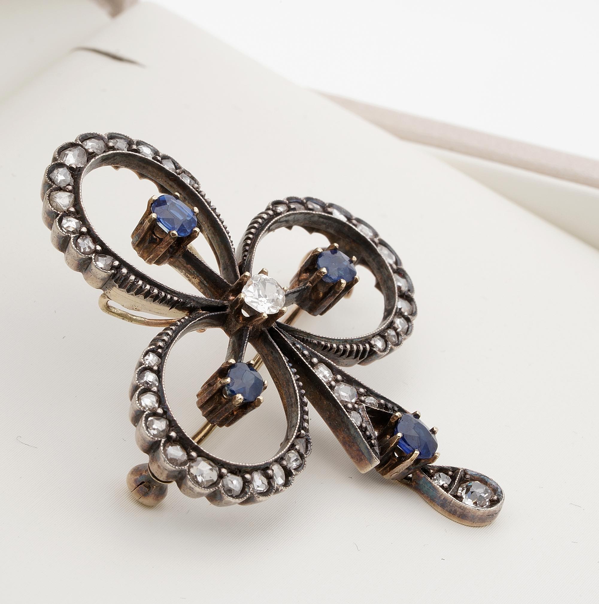 Victorian 1.20 Diamond 1.20 Natural Sapphire Clover Brooch Pendant Necklace For Sale 1