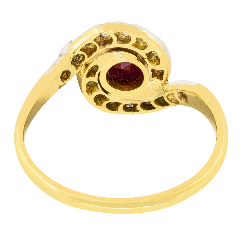 Victorian 1.20ct Ruby and Diamond Twist Ring, c.1880s In Good Condition In London, GB