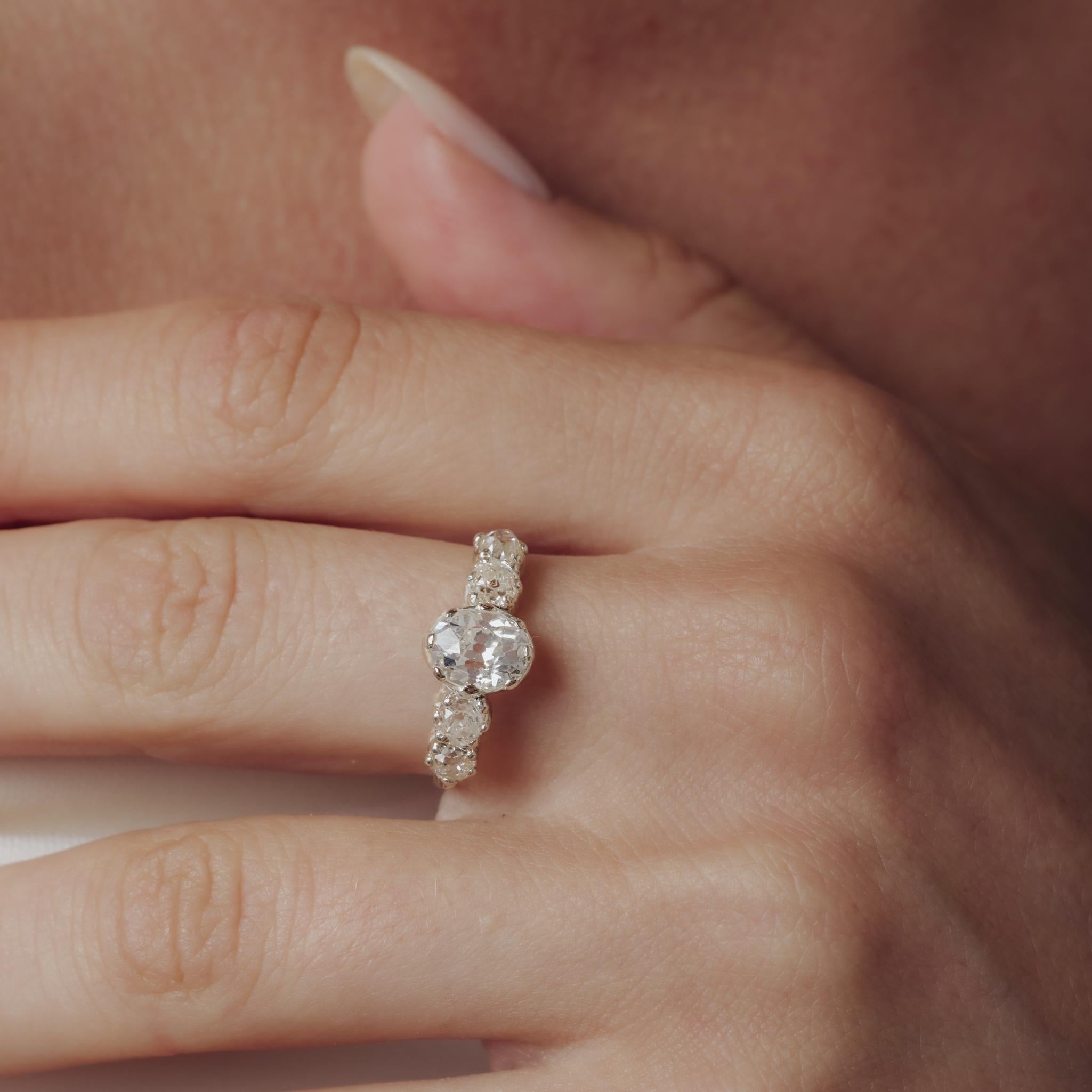 Bague de fiançailles victorienne de 1,21 carat de diamant en or rose 18k et argent à 5 pierres en vente 1