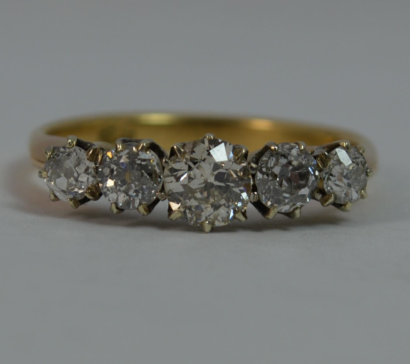 Victorian 1.25 Carat Old Cut Diamond 18 Carat Gold Five-Stone Stack Ring 4