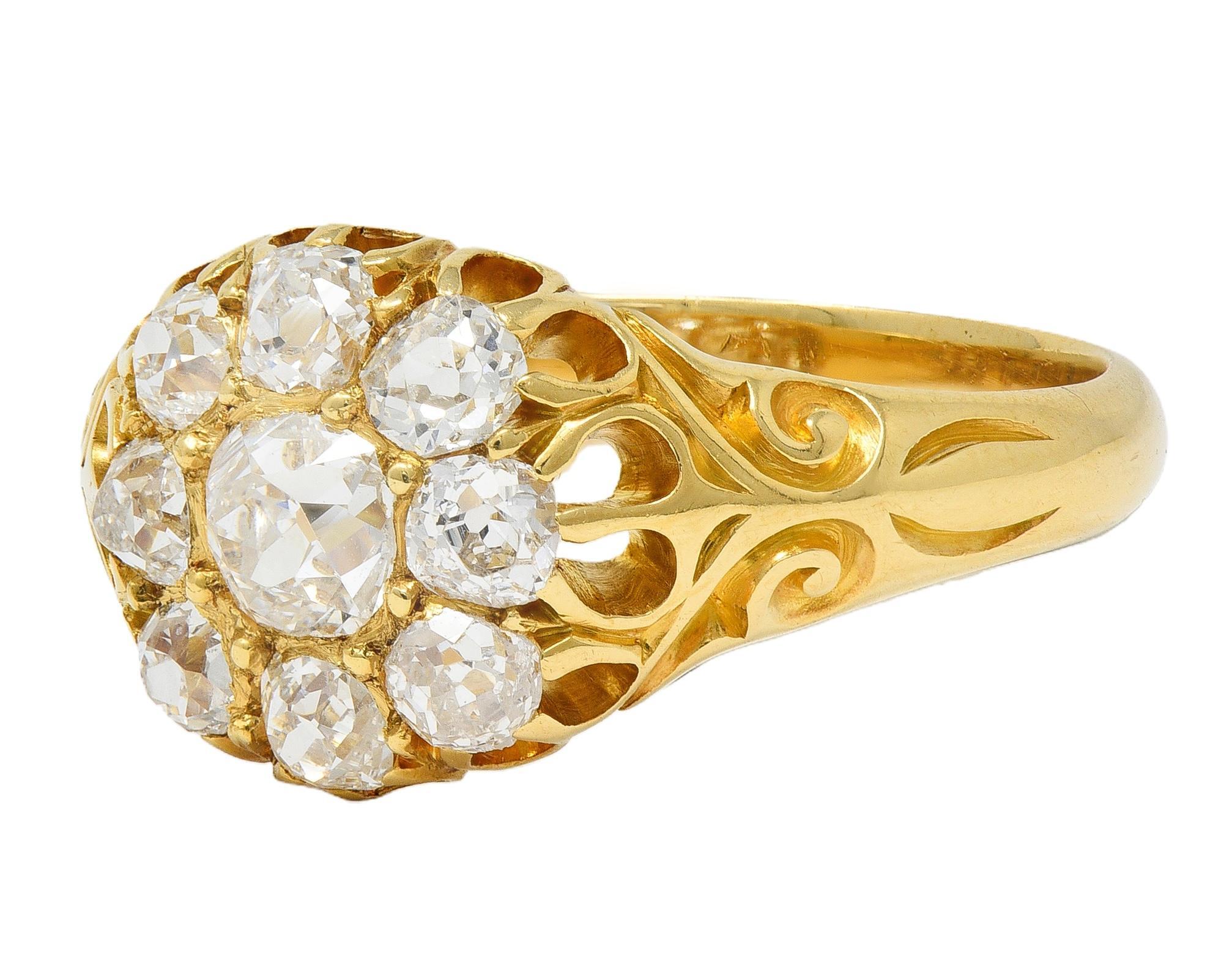 Viktorianischer 1,26 CTW Old Mine Cut Diamant 18K Gelbgold Antiker Cluster Ring Damen im Angebot