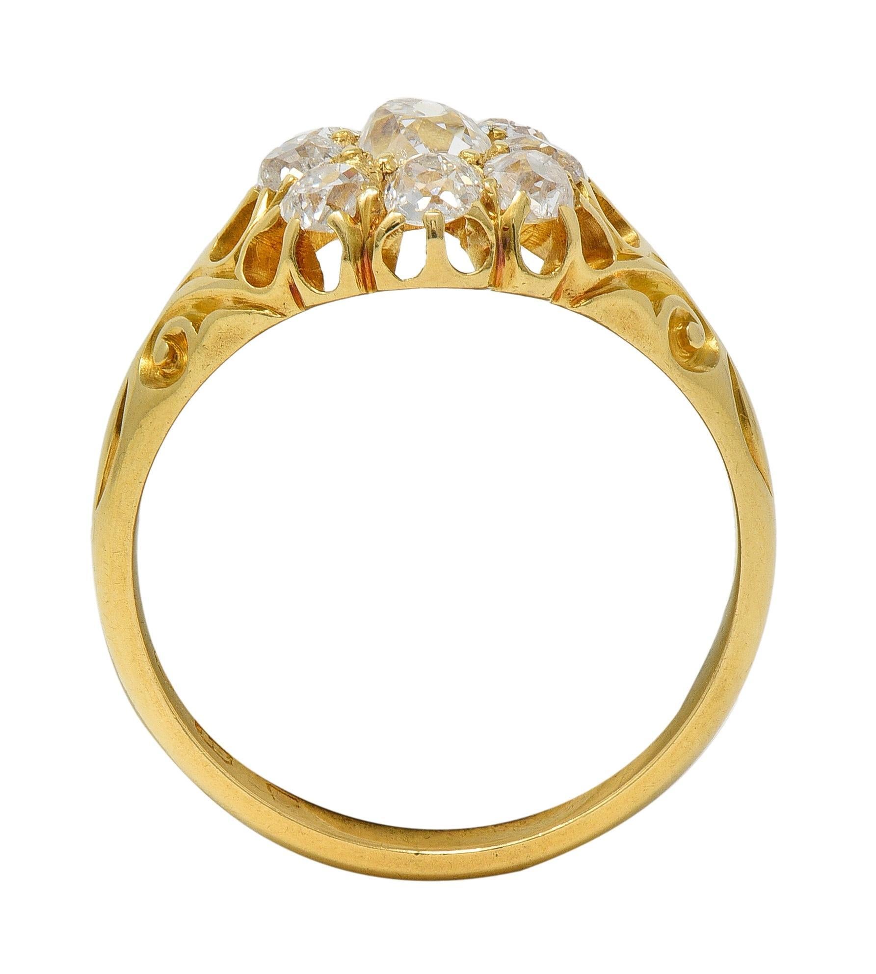 Viktorianischer 1,26 CTW Old Mine Cut Diamant 18K Gelbgold Antiker Cluster Ring im Angebot 2