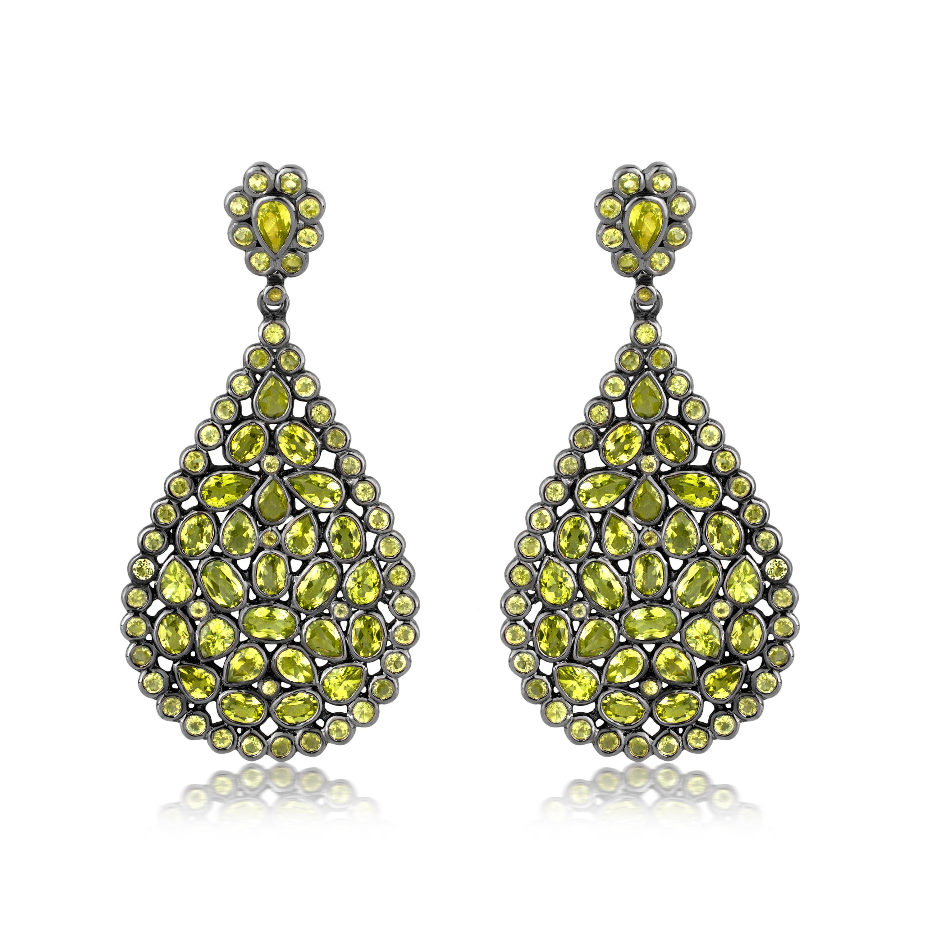 Viktorianisch 12.9Cttw. Peridot Tropfen-Ohrring aus 925er Sterlingsilber mit Peridot (Gemischter Schliff)