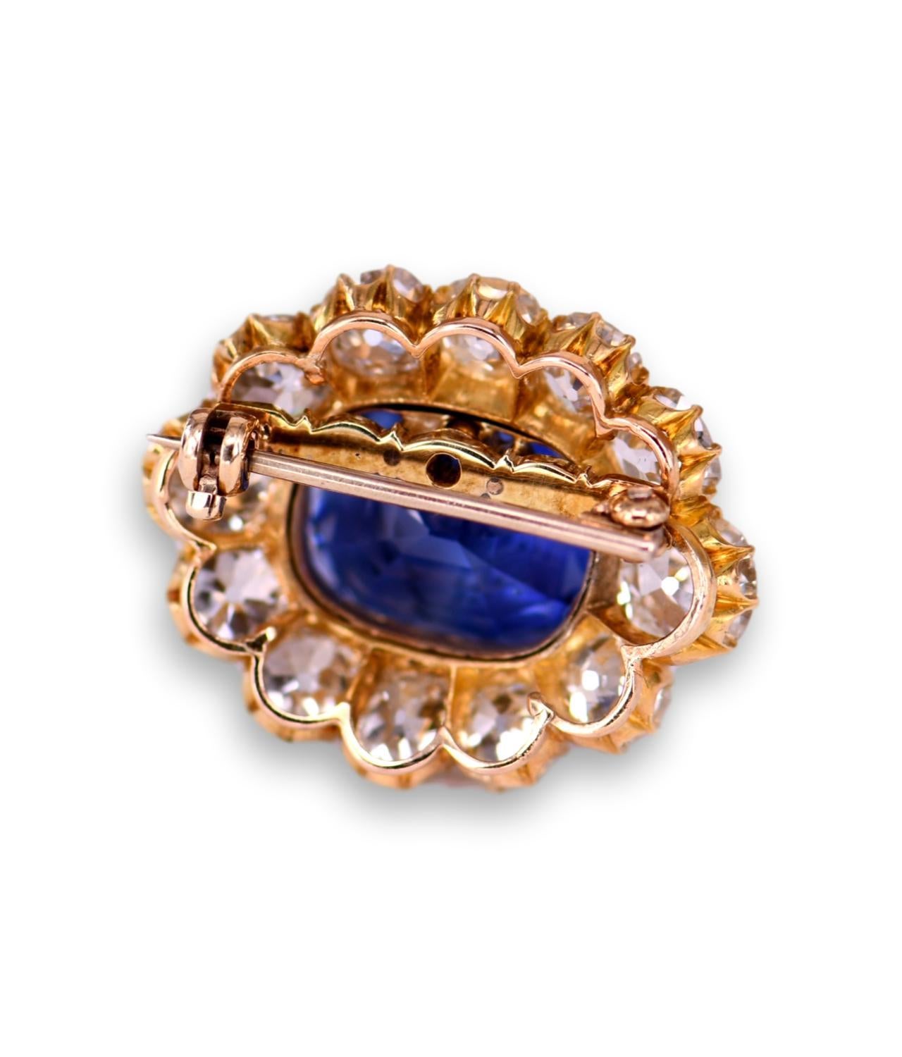 Women's or Men's Victorian 12 Carat Ceylon No Heat Sapphire Diamond Gold Brooch