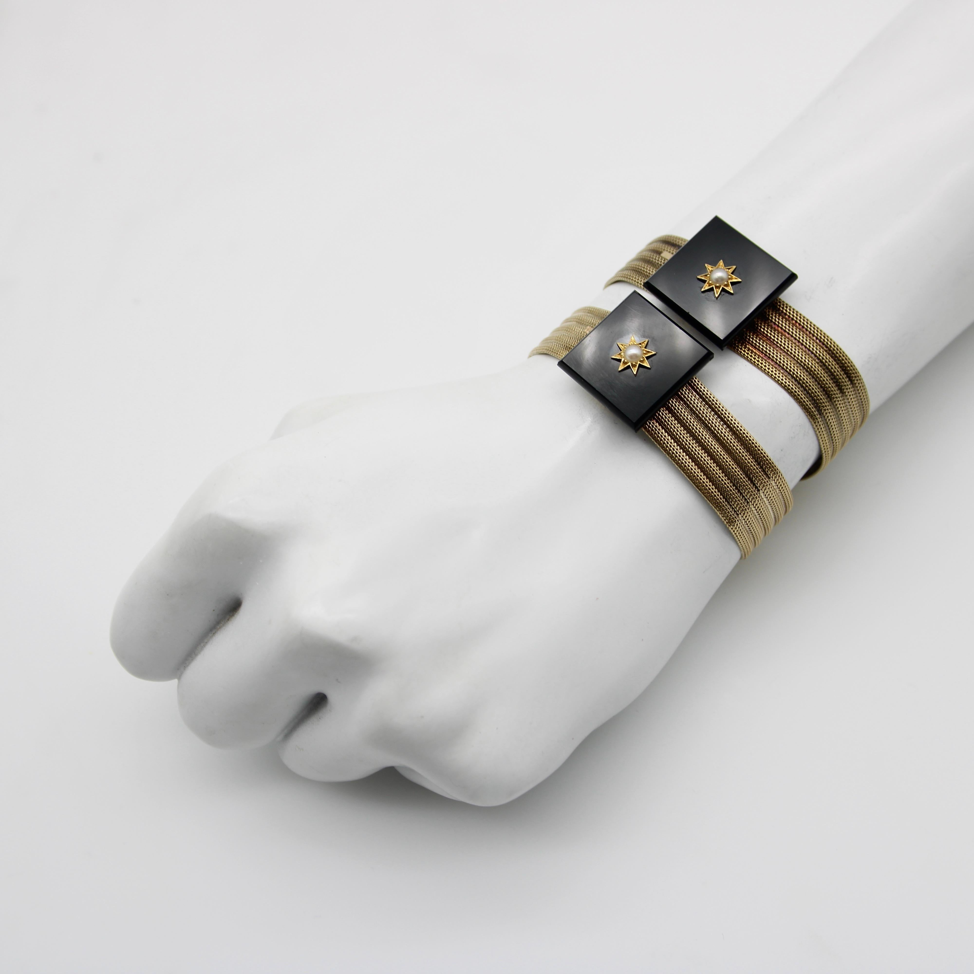 Pulseras de luto victorianas de ónice y perlas de oro de 12 quilates en venta 4