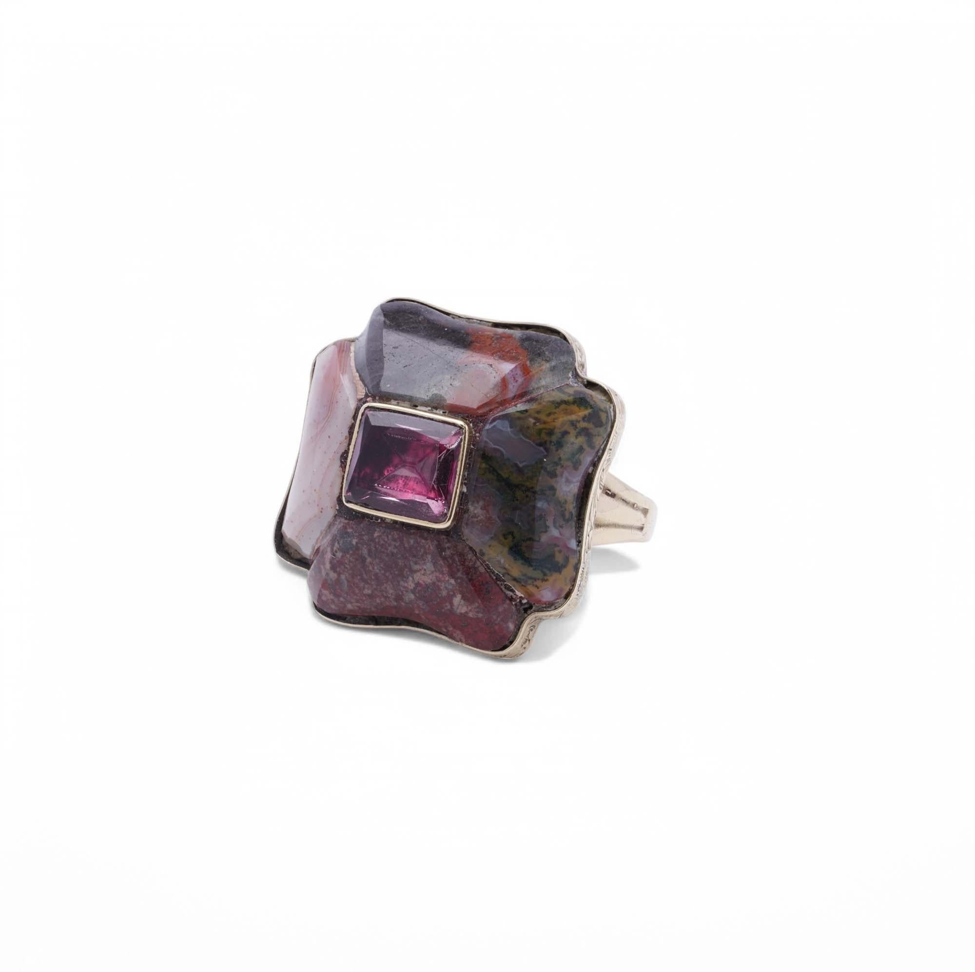 Anello vittoriano in oro 12K con agata scozzese e tormalina rosa centrale in vendita 4
