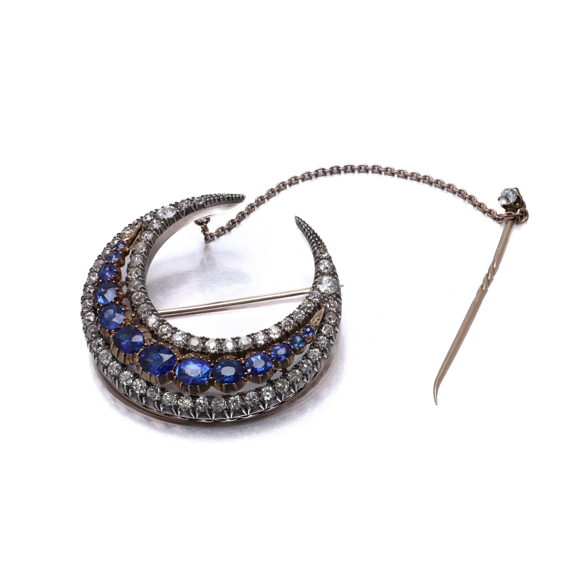 Women's Victorian 12kt gold and silver 4.00 ct. Sapphire and Diamond Crescent Brooch For Sale