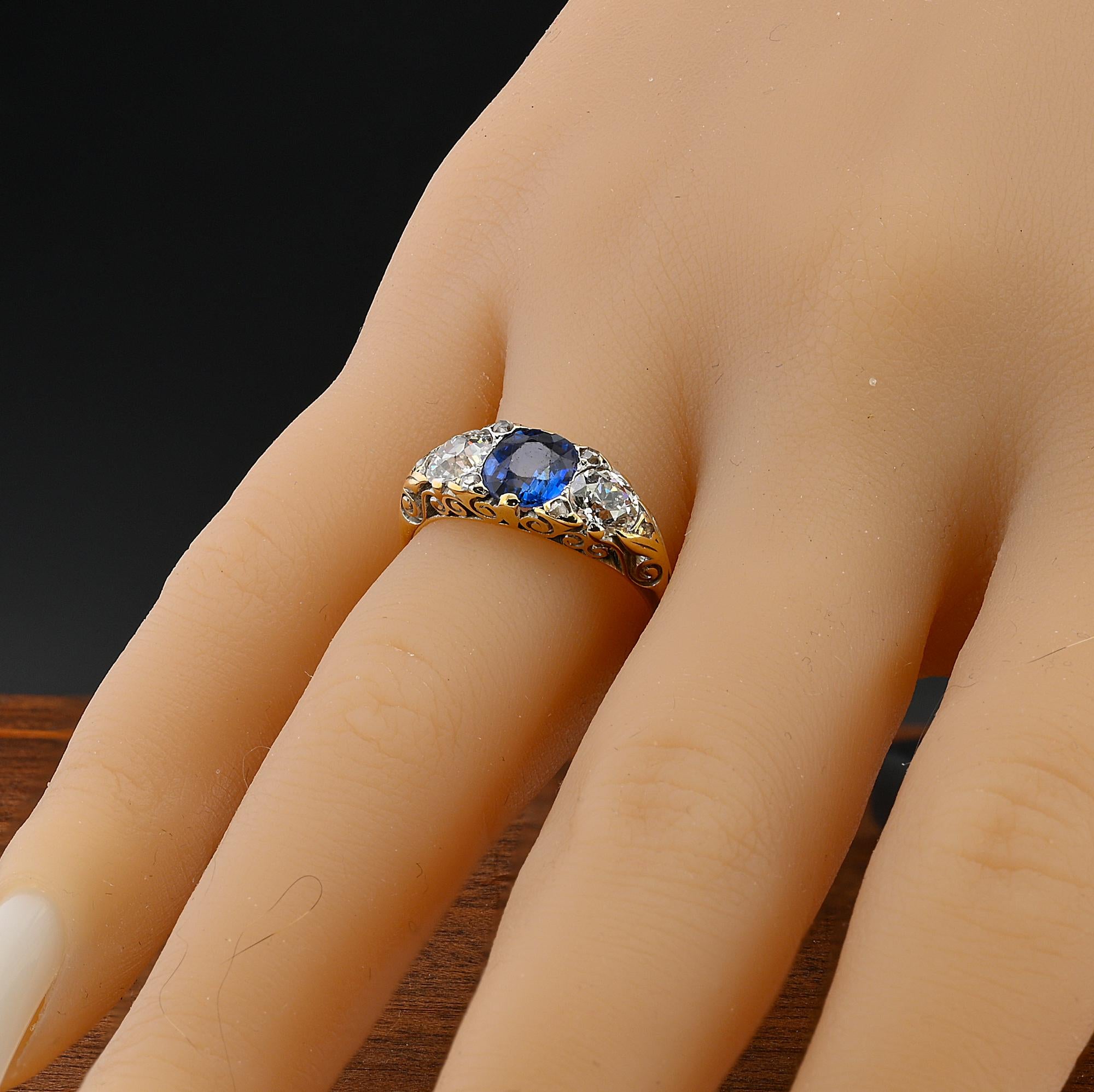 Victorian 1.30 Ct Nat Sapphire 1.20 Ct Diamond Rare Trilogy Ring For Sale 5