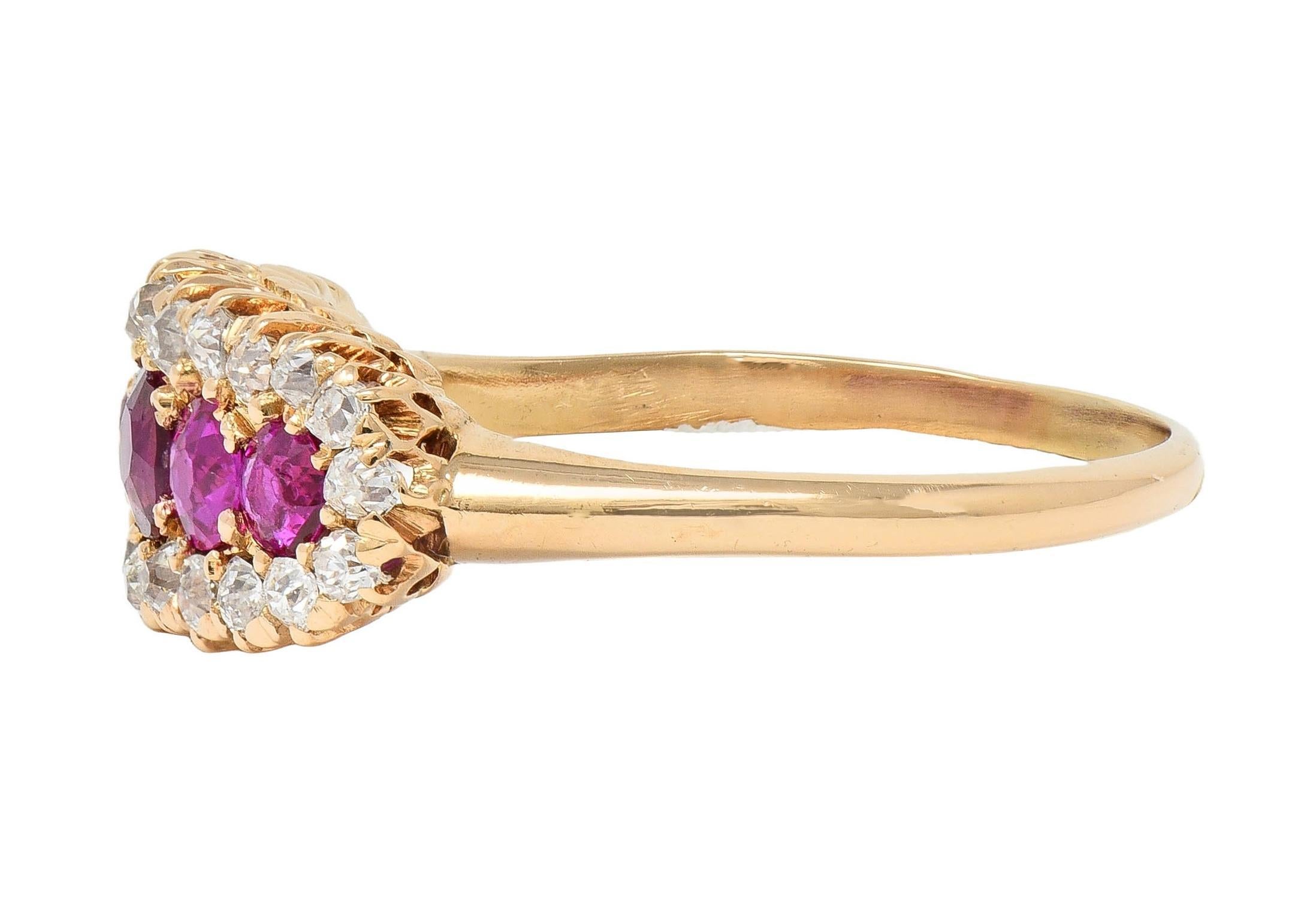 Bague victorienne ancienne à cinq pierres en or jaune 14 carats avec diamants et rubis de 1,33 carat Unisexe en vente