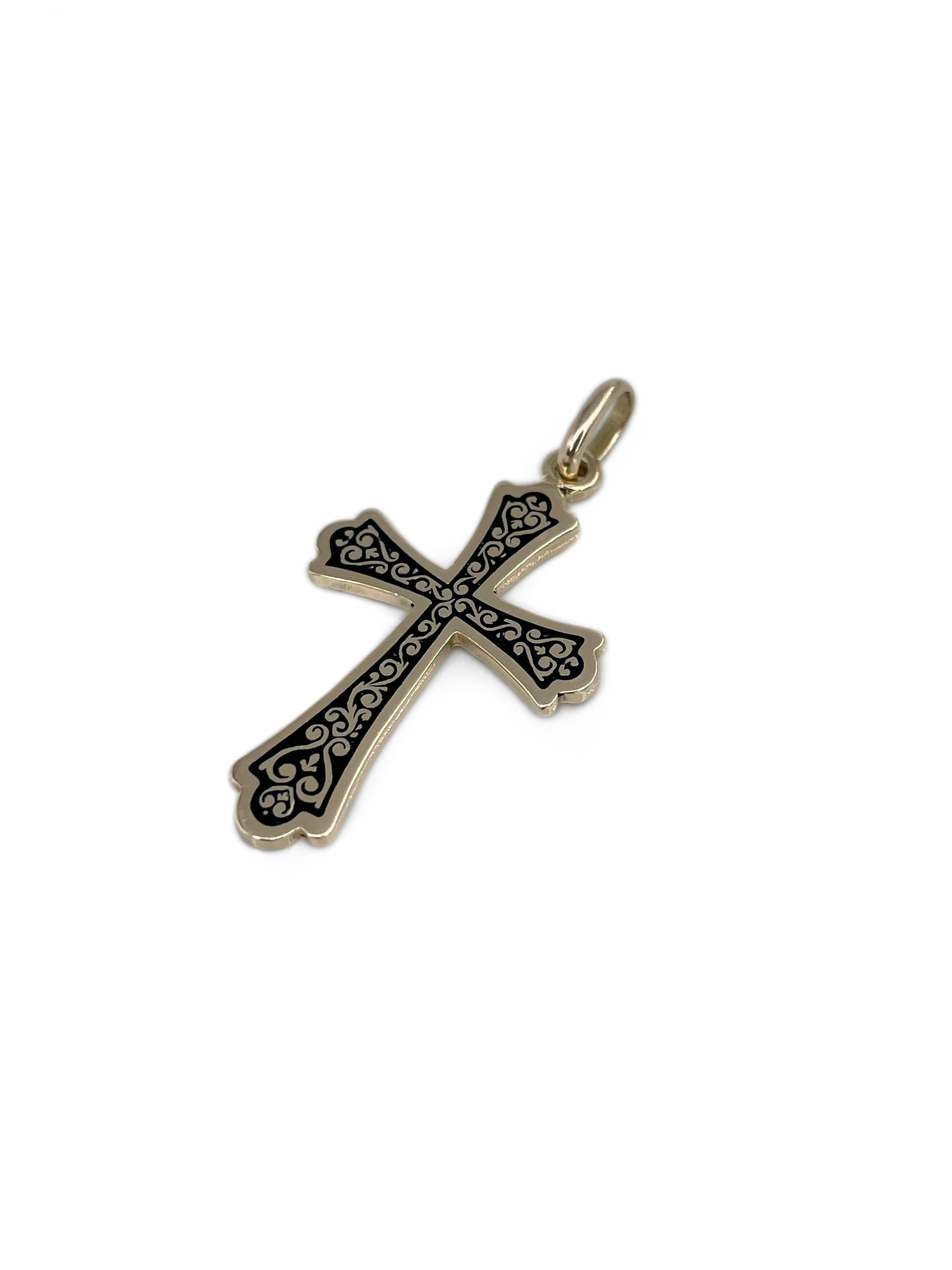 Pendentif Victorien en or 14 carats avec ornement en émail noir et petite croix Bon état - En vente à Vilnius, LT