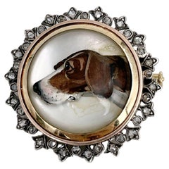 Victorian 14 Karat Gold Essex Crystal Reverse Intaglio Dog Diamond Pin Brooch