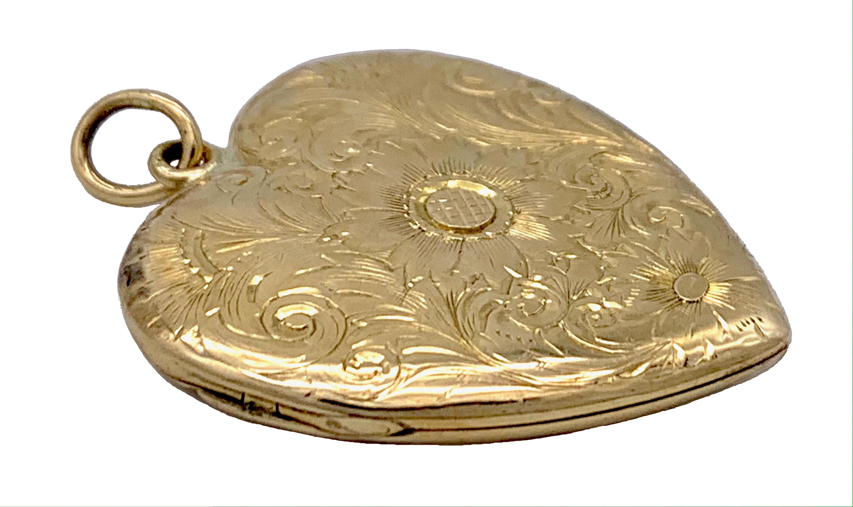 Antikes viktorianisches Herz-Medaillon-Anhänger 14K Gold Blumen Disteln Schnörkel USA (Hochviktorianisch) im Angebot