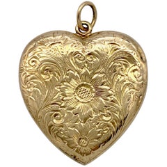 Vintage Victorian Heart Locket Pendant 14K Gold Flowers Thistles Scrolls USA