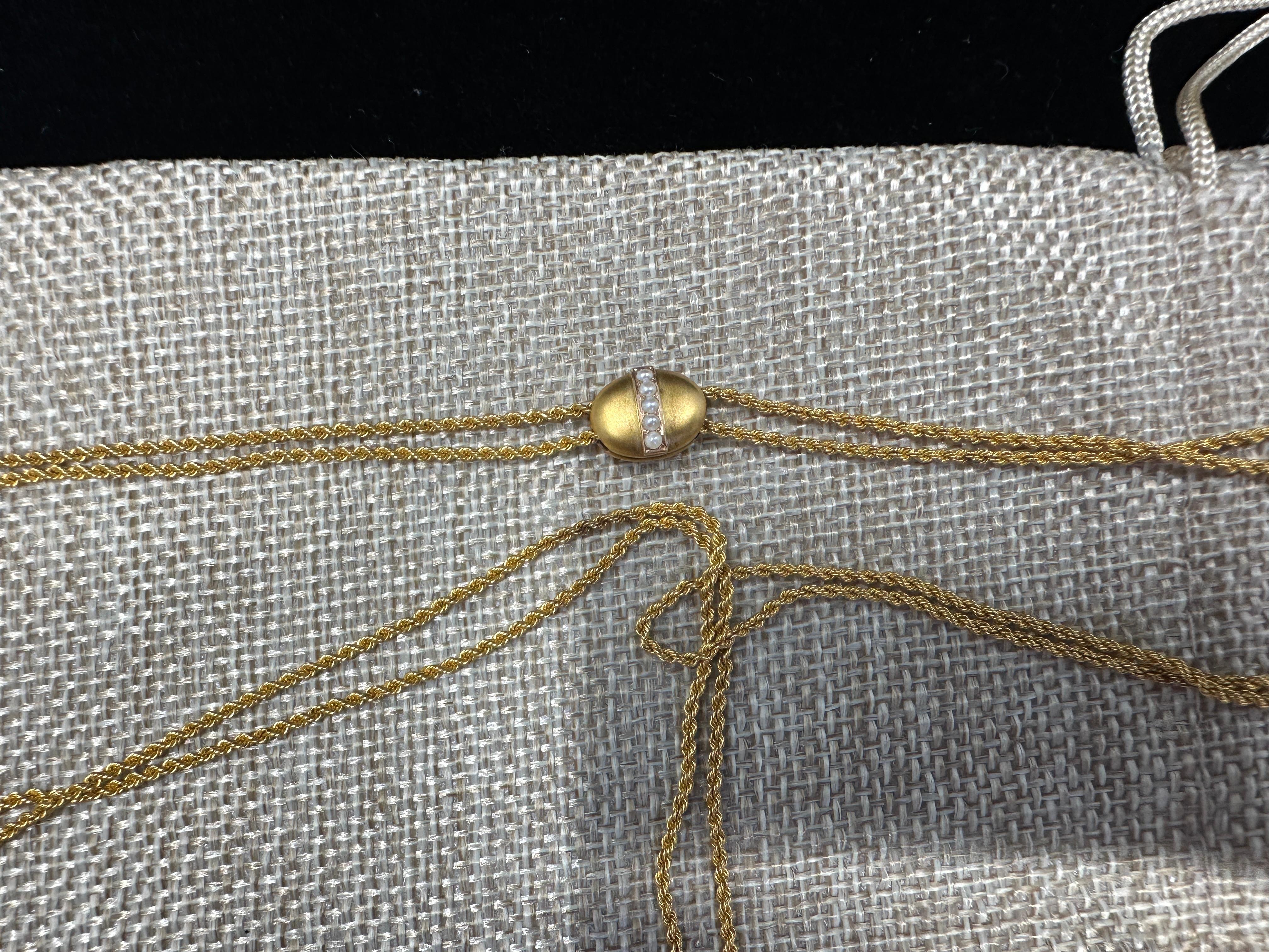 Collana vittoriana a catena Longuard in oro 14 carati da 47 pollici Clip per cani a scorrimento con perle in vendita 4