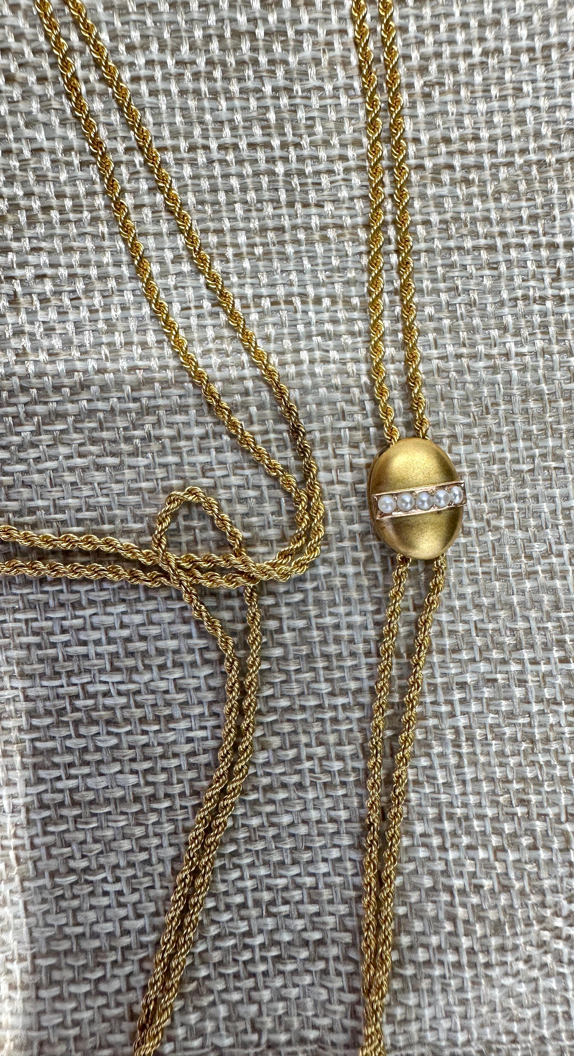 Collana vittoriana a catena Longuard in oro 14 carati da 47 pollici Clip per cani a scorrimento con perle in vendita 7