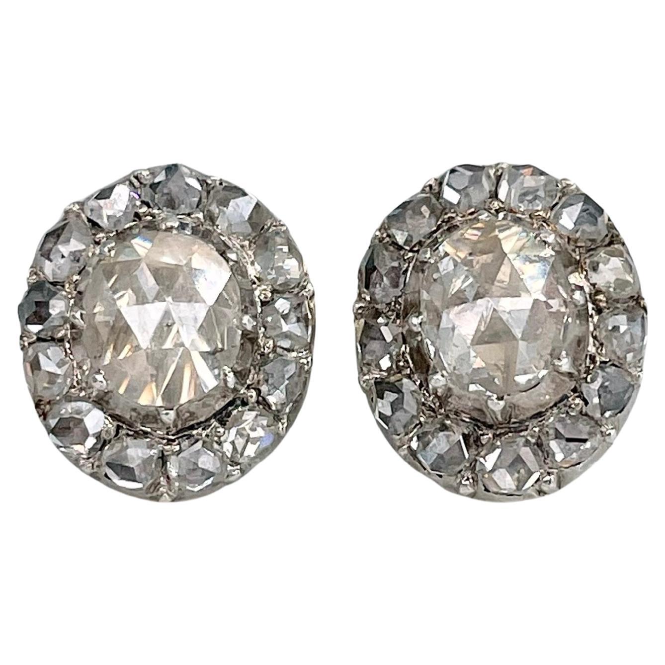 Clous d'oreilles victoriens en or 14 carats avec diamants taille rose de 1,75 carat poids total en vente