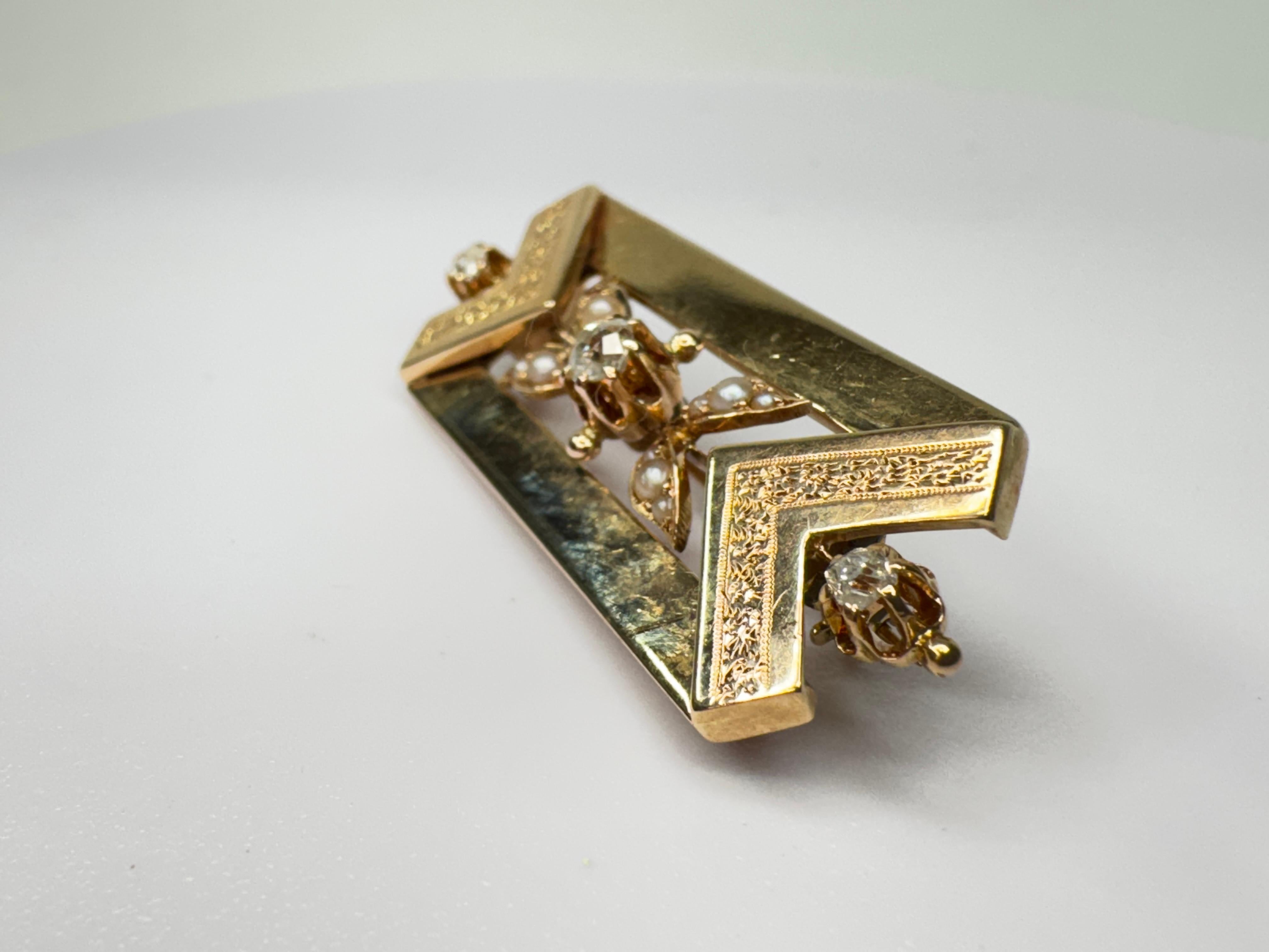 Victorian 14 Karat Rose Gold Diamond Seed Pearl Brooch For Sale 2