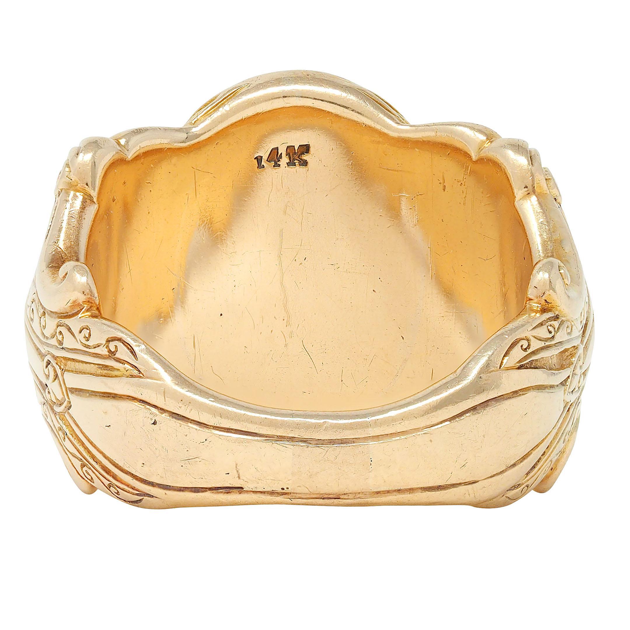 Victorian 14 Karat Yellow Gold Antique Heraldic Unisex Signet Ring For Sale 1