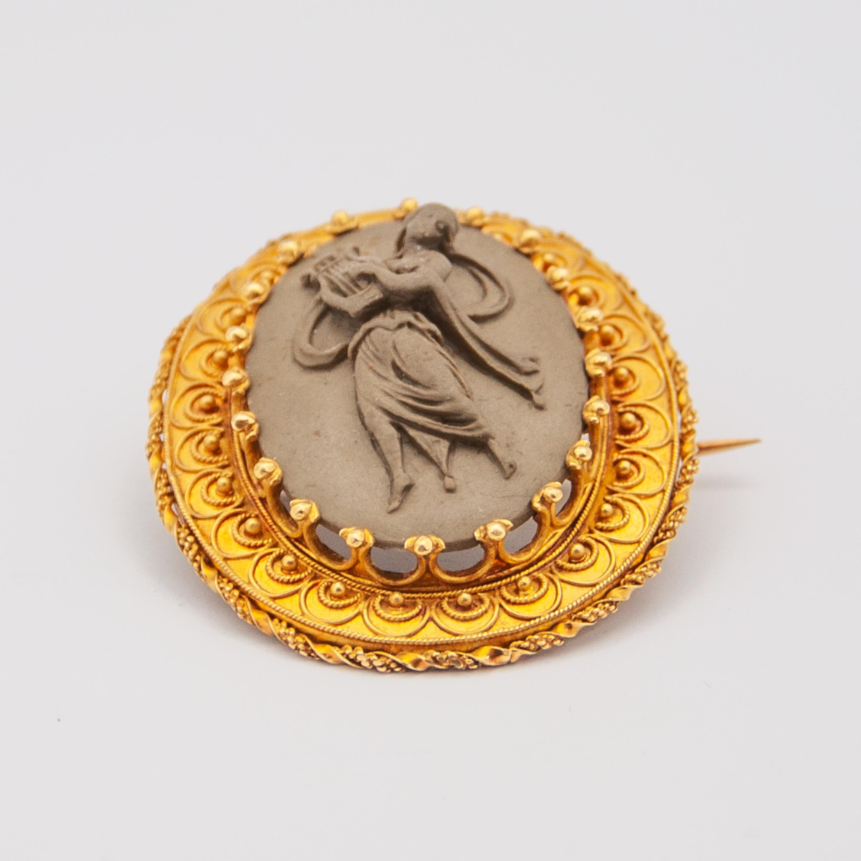 Antique Victorian 14K Yellow Gold Lava Cameo Brooch For Sale 1