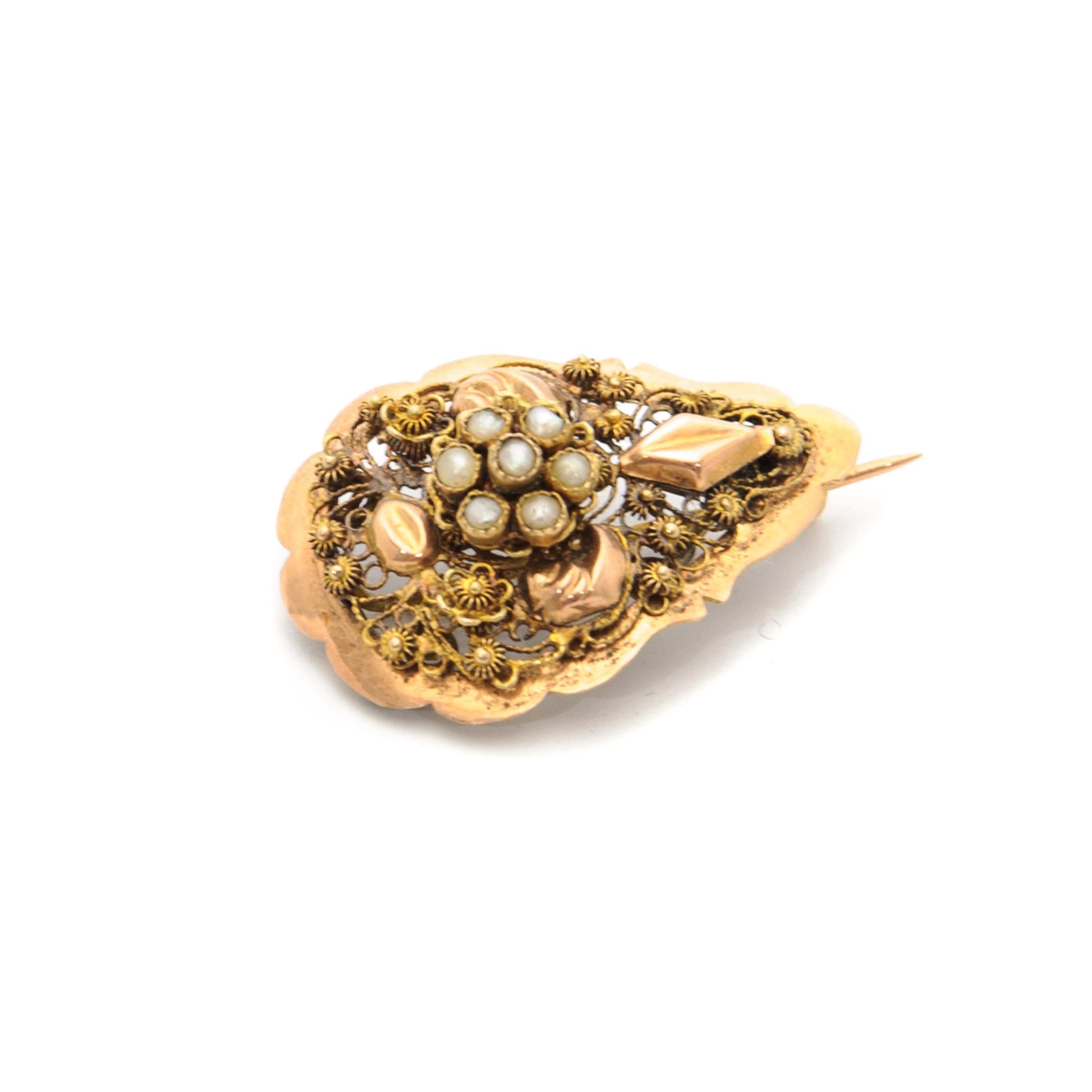 Round Cut Antique Gold Cannetille and Seed Pearl Pin Brooch For Sale