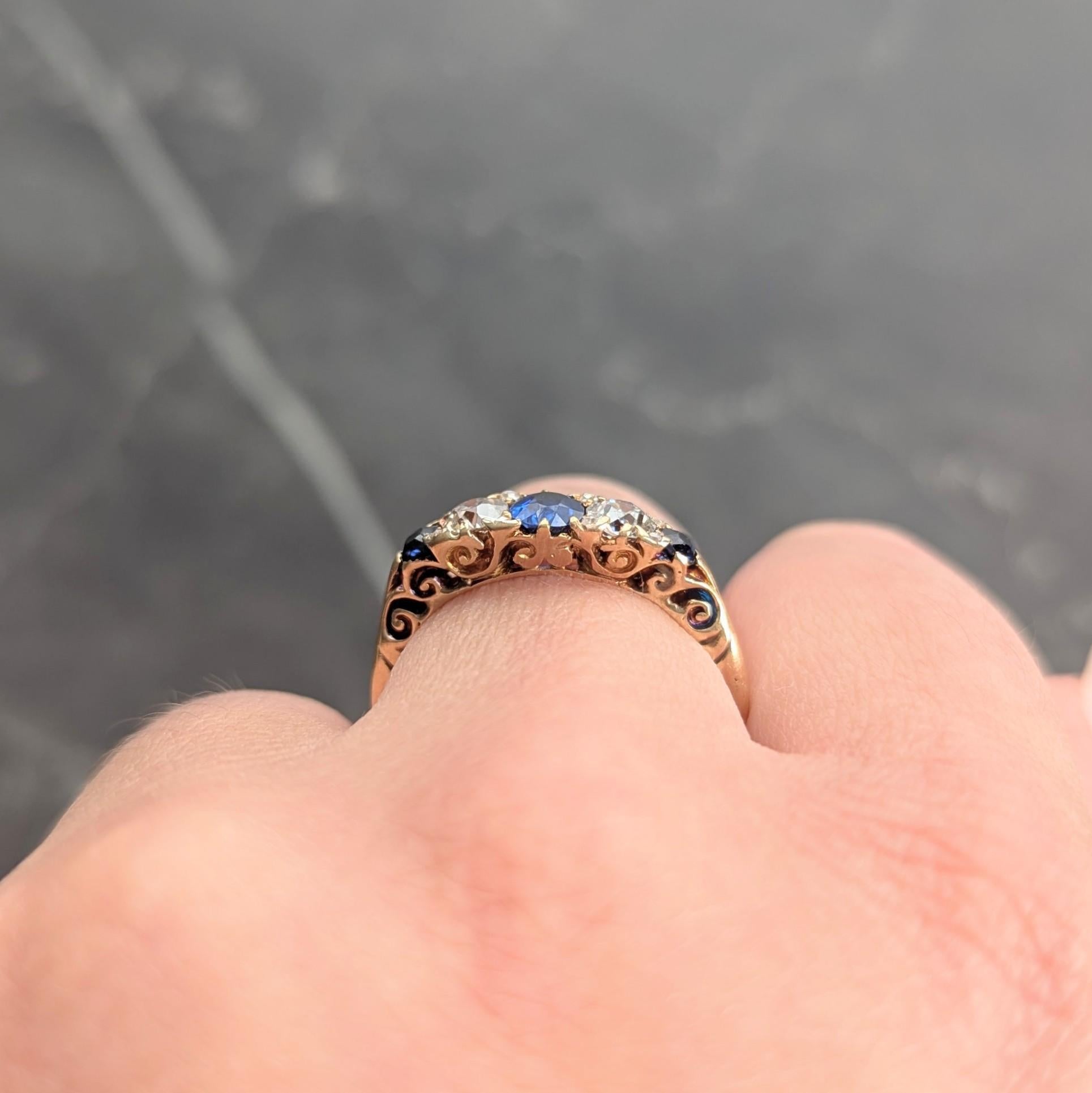 Bague Victorienne 1.40 CTW Saphir Diamant Or Jaune 18K Bague Rouleau Antique en vente 3