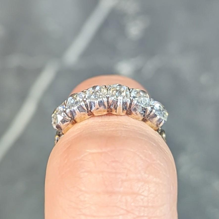Victorian 1.45 CTW Old Mine Diamond Silver 14 Karat Gold Antique Band Ring For Sale 8
