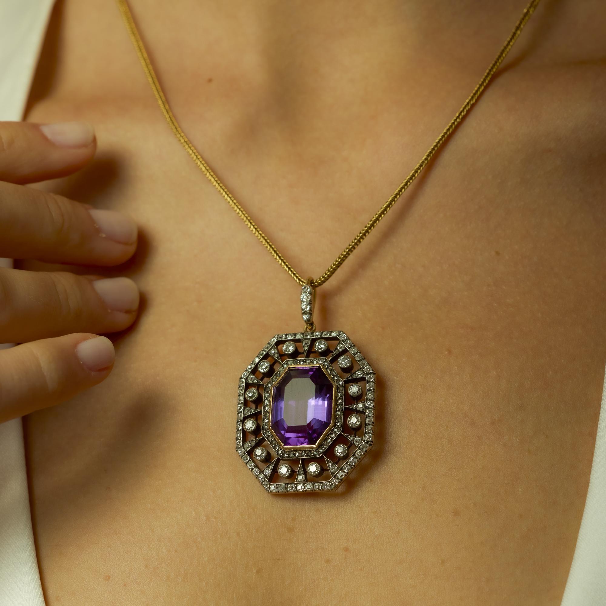Taille vieille Europe Collier victorien en or jaune 18k et argent, améthyste et diamant de 14,50 carats en vente