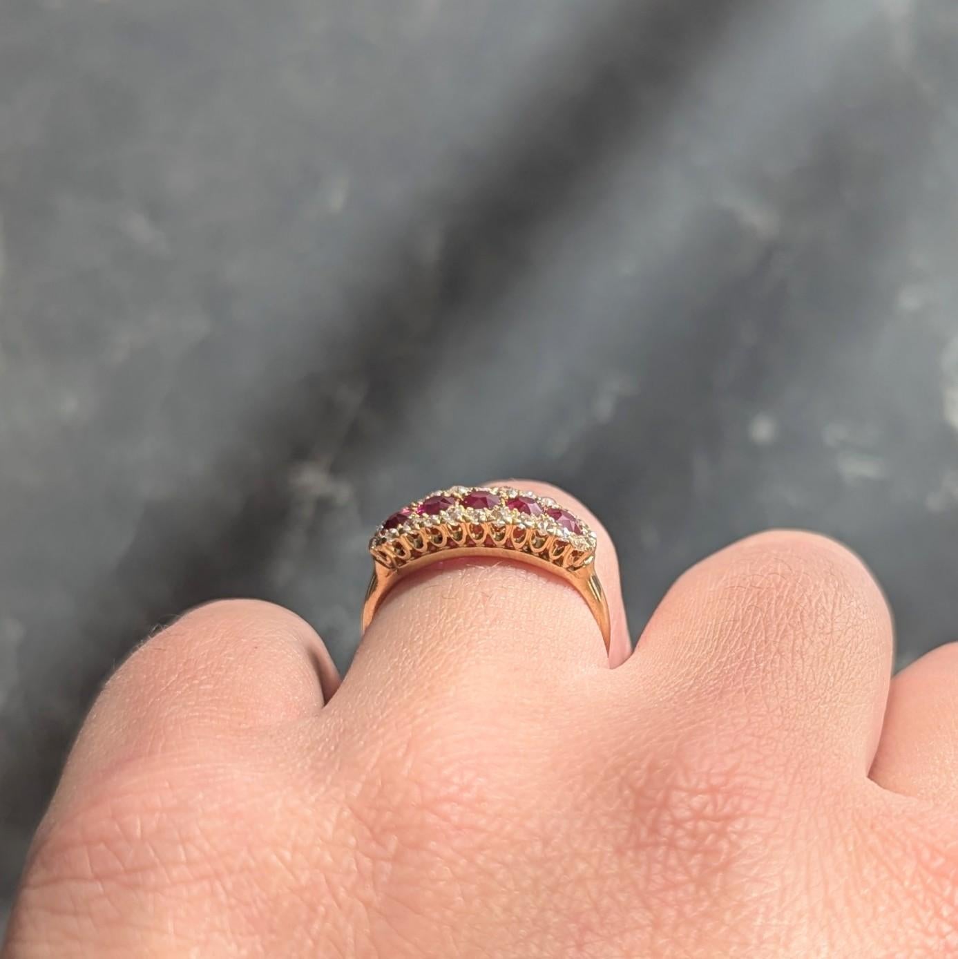 Anello vittoriano con rubino e diamante da 1,47 CTW in oro giallo 18 carati con anello aureola antico in vendita 2